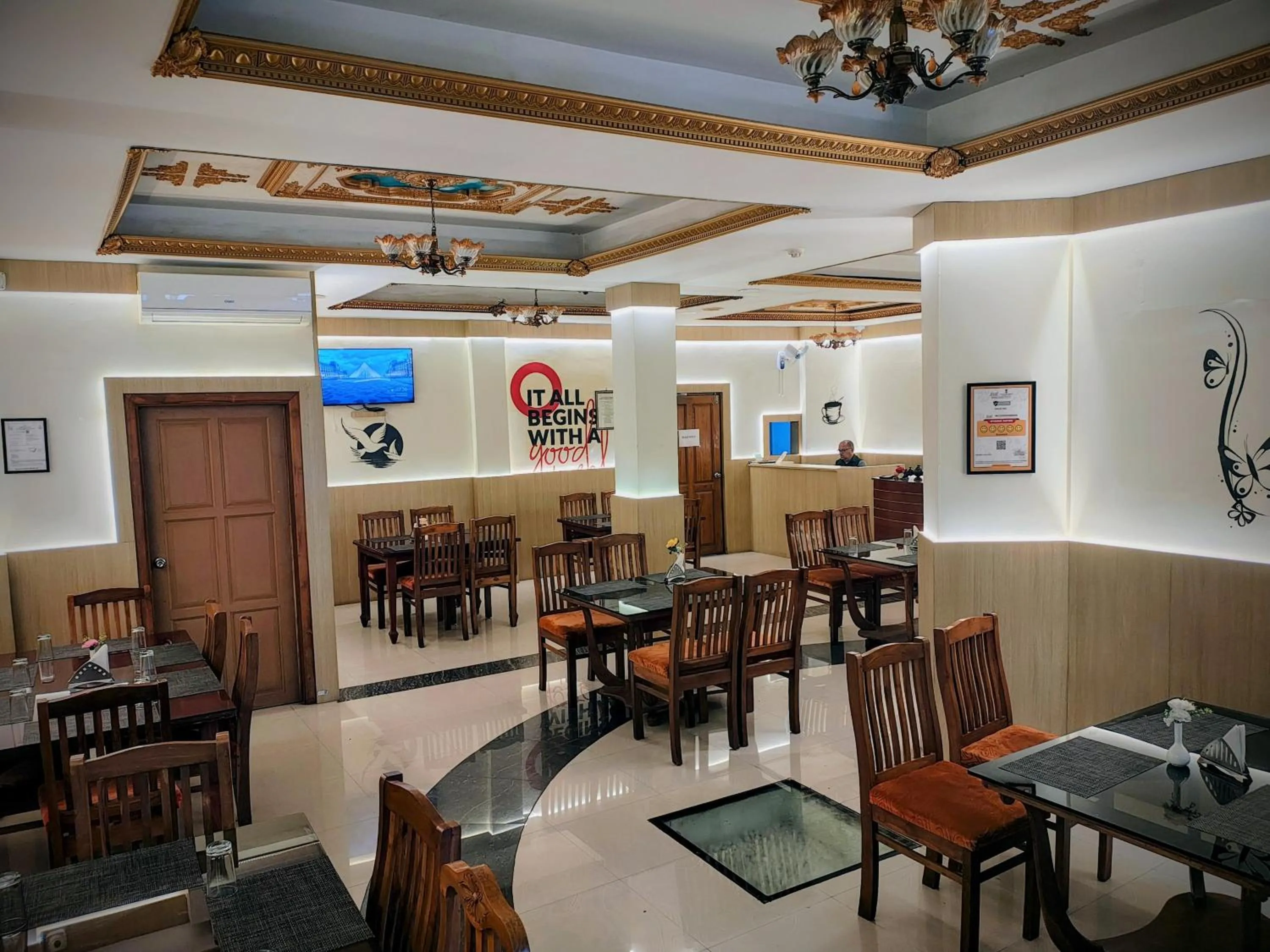Restaurant/places to eat in Sneha Inn