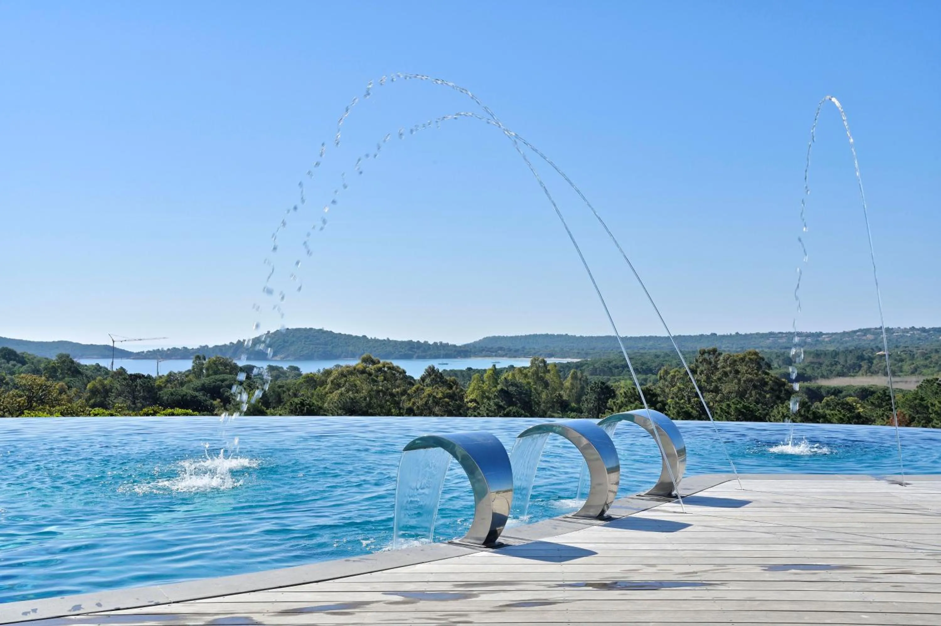 Swimming pool in Hotel U Paesolu