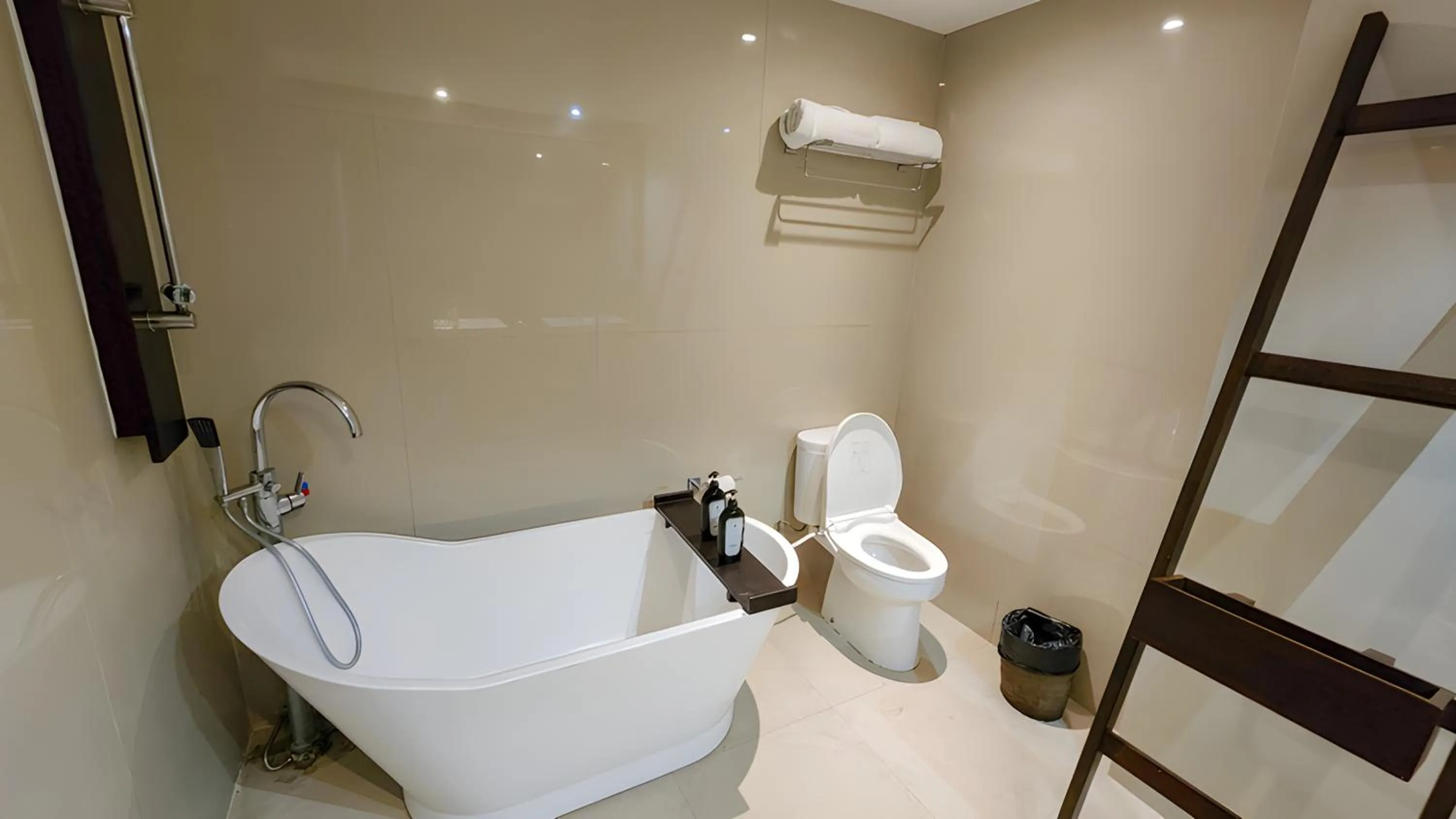 Toilet in The Crystal Luxury Bay Resort Nusa Dua