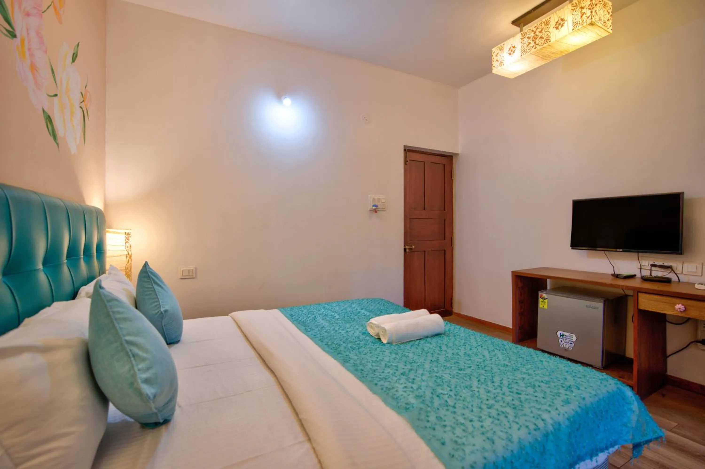 Bedroom, Bed in Resort Martins Siesta , A Portuguese Heritage Resort in Calangute