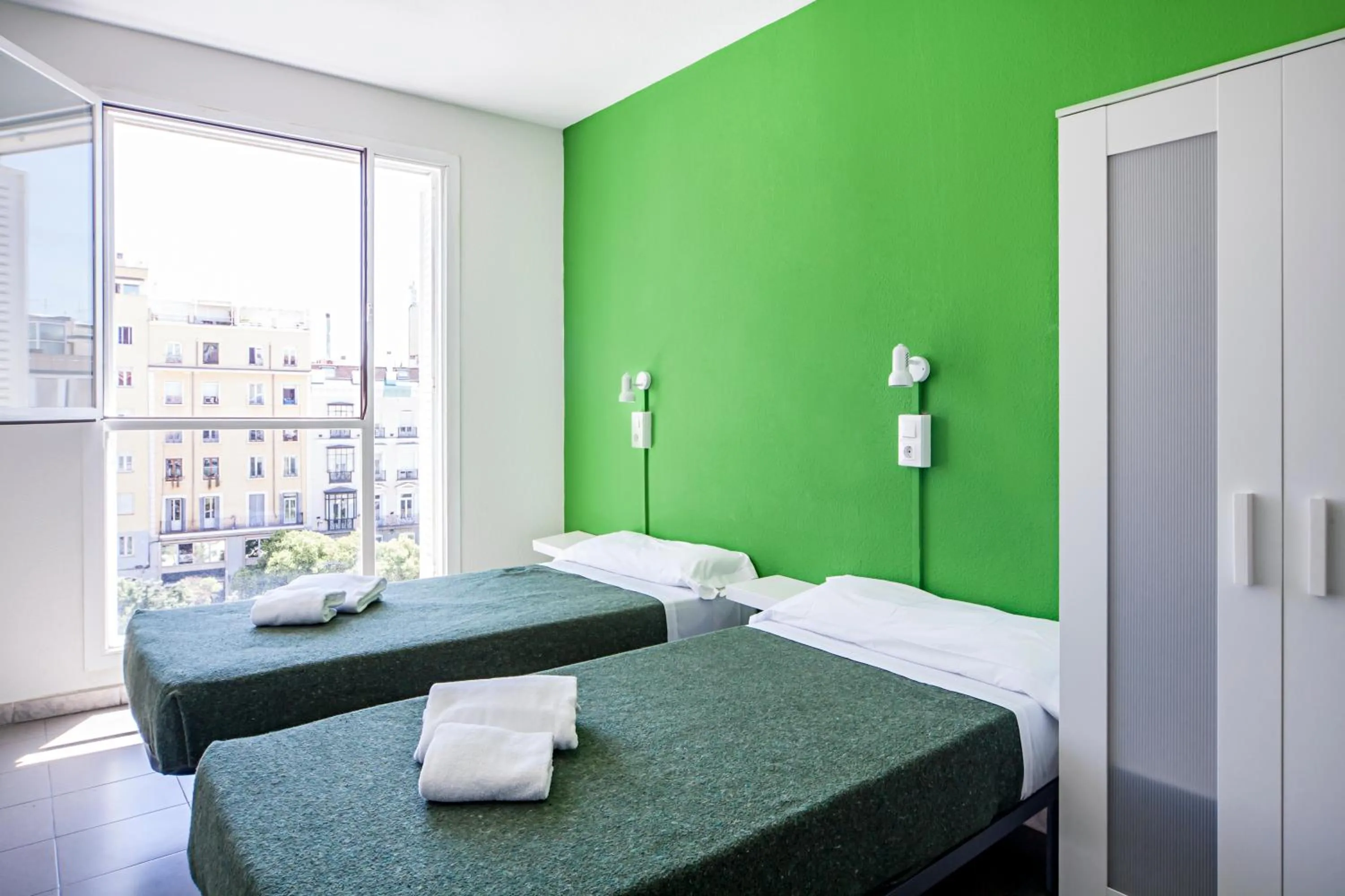 Bed in Motion Chueca Hostel