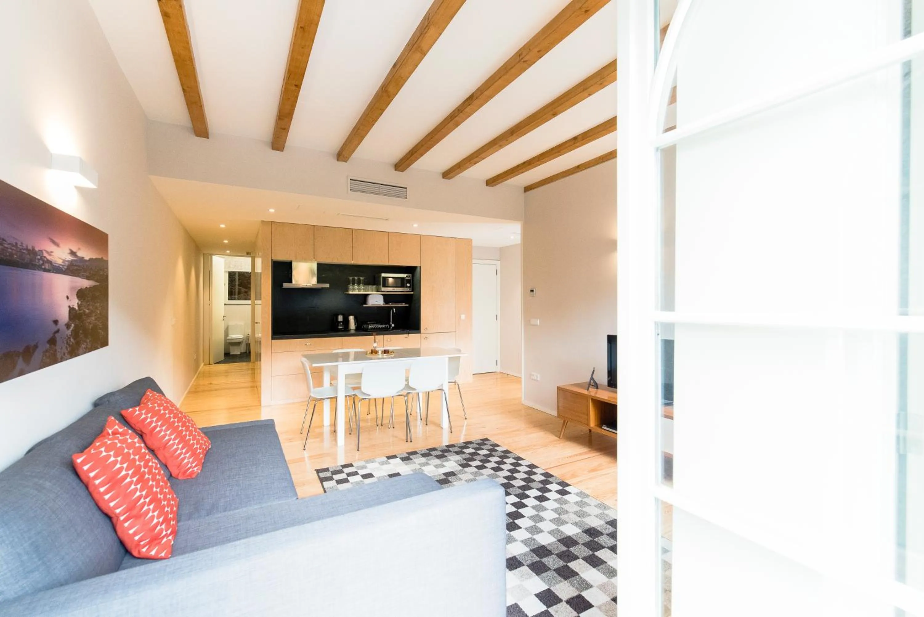 Photo of the whole room in Oporto Trendy River