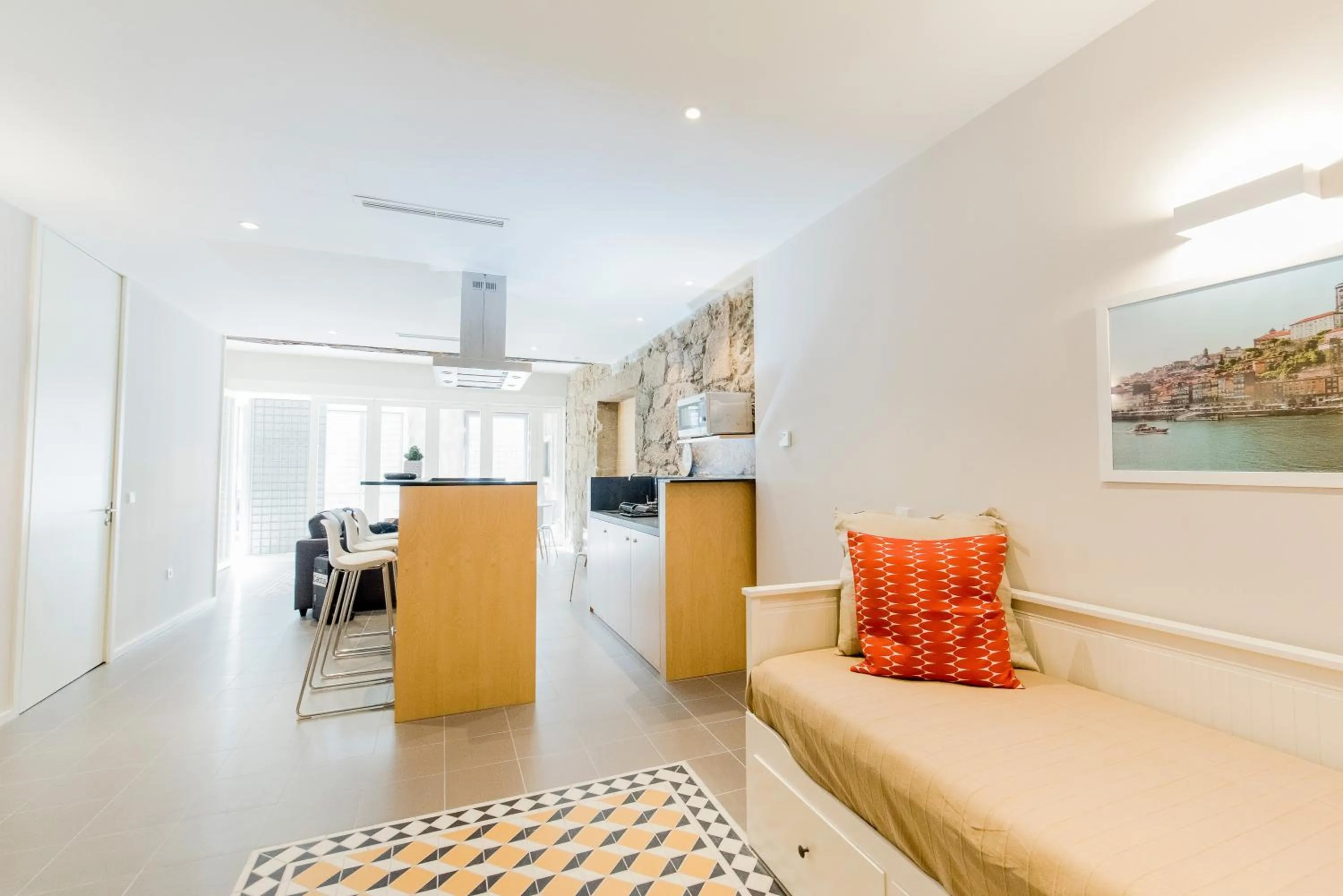 Bed in Oporto Trendy River