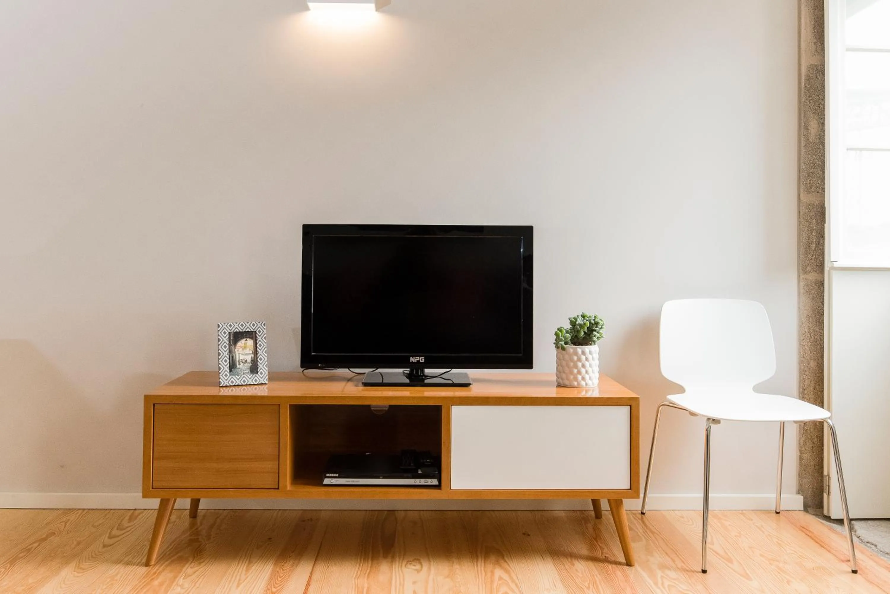 TV and multimedia in Oporto Trendy River