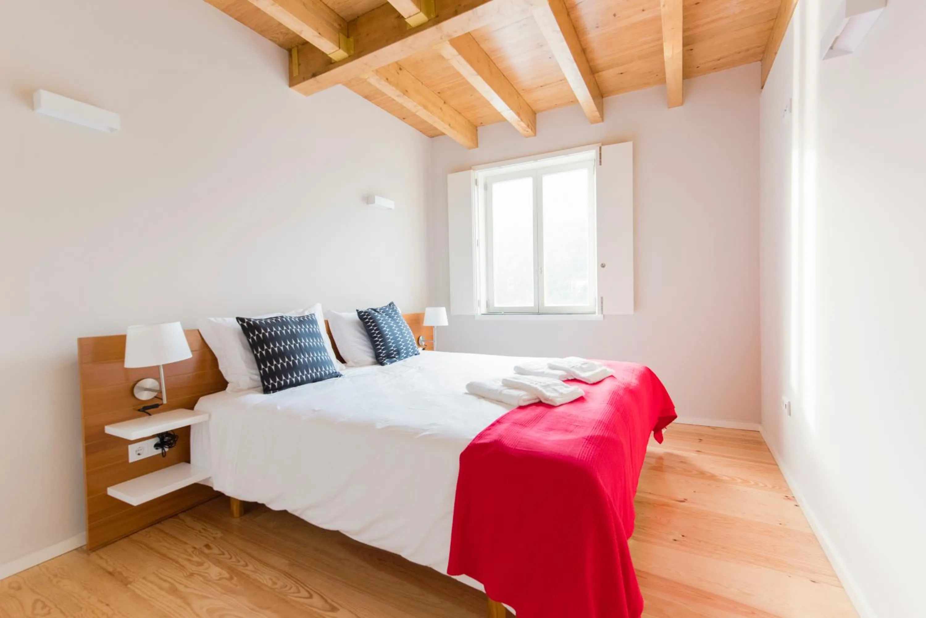 Bed in Oporto Trendy River