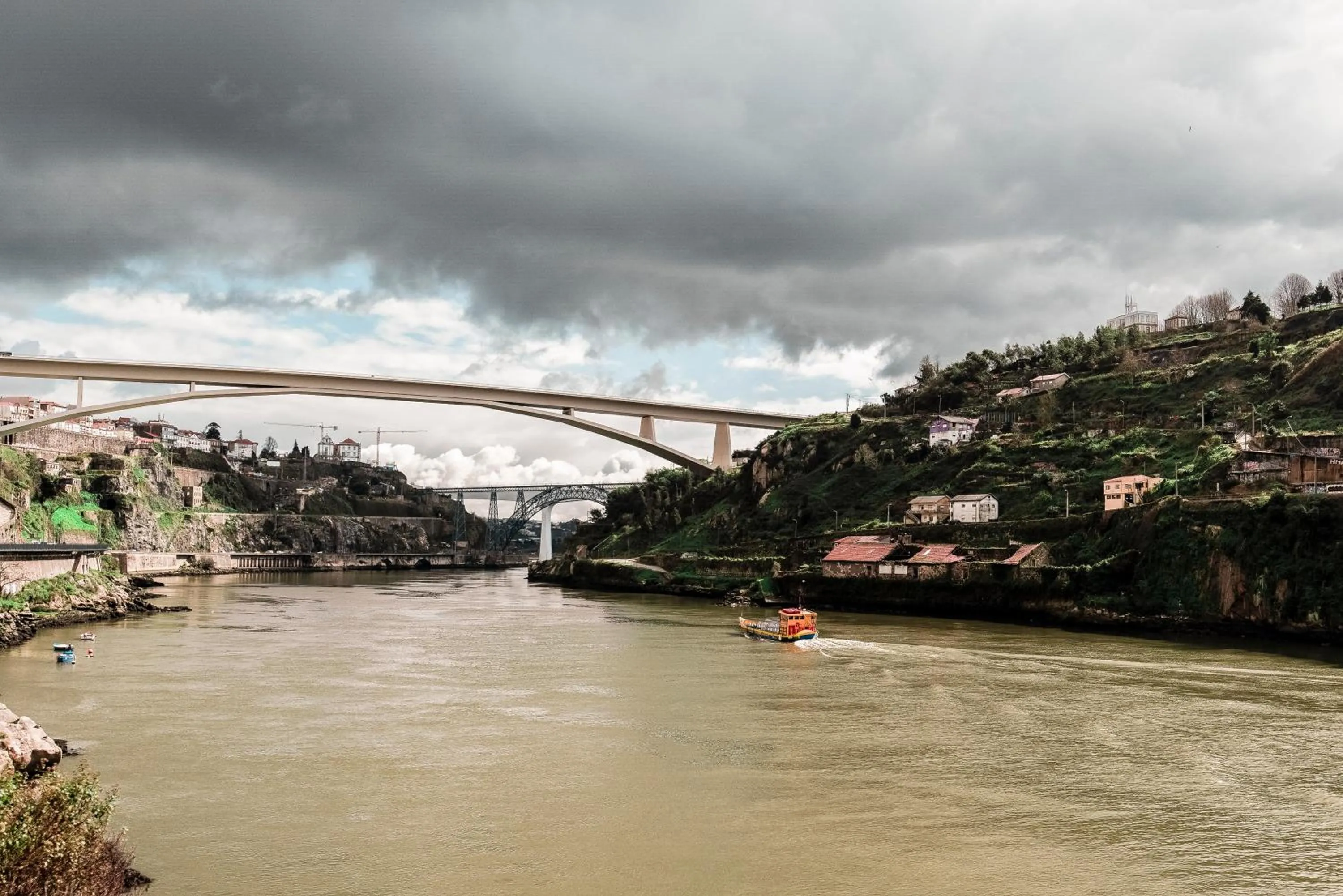 River view in Oporto Trendy River