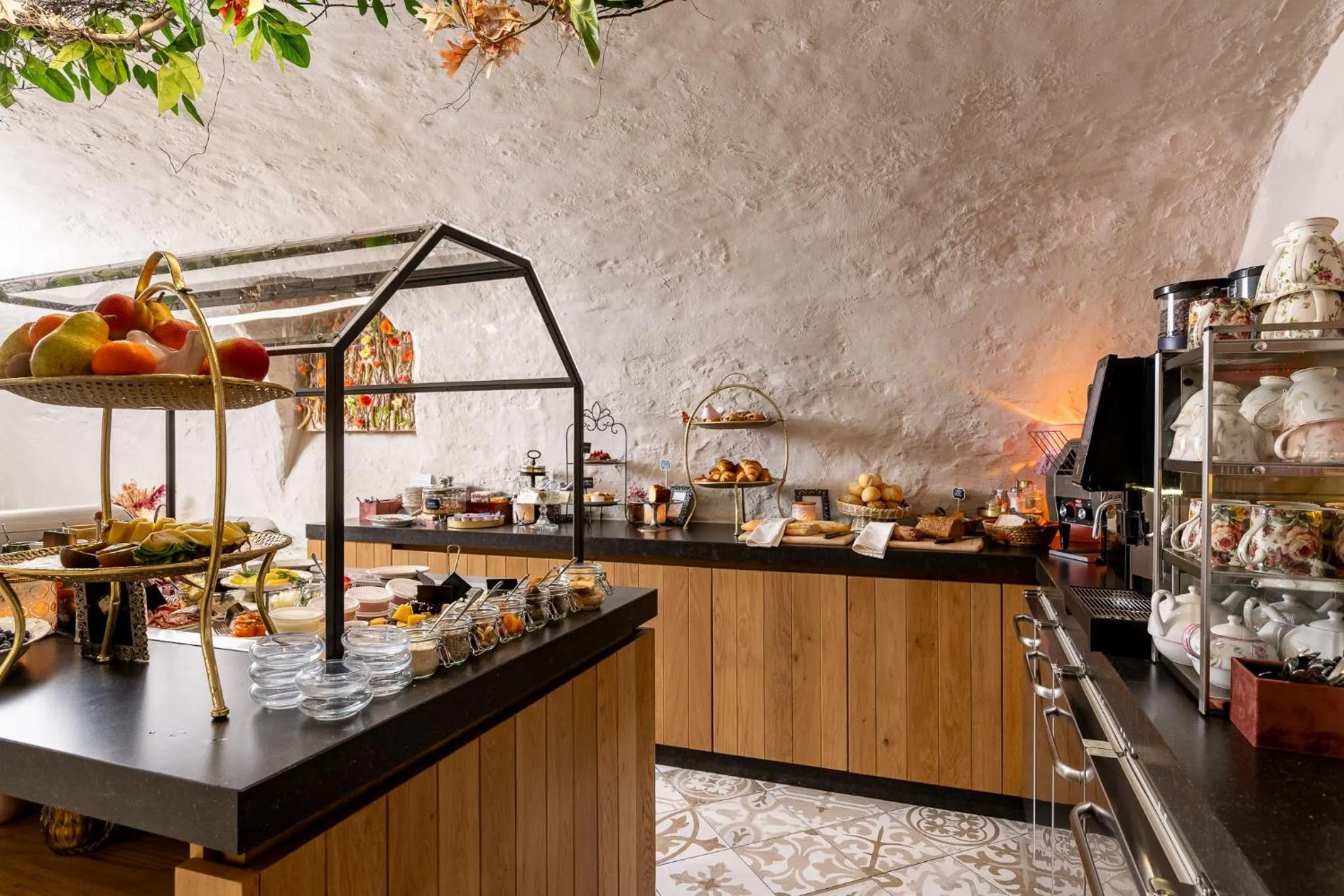 Buffet breakfast in Boutique Hotel De Castillion