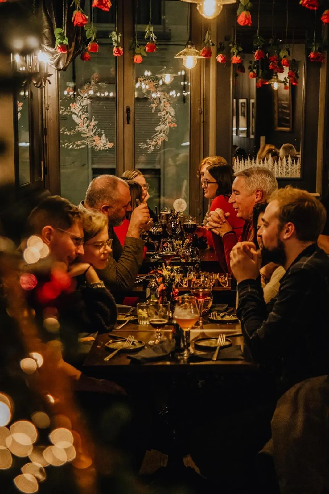 Restaurant/places to eat in Hotel Rose Red