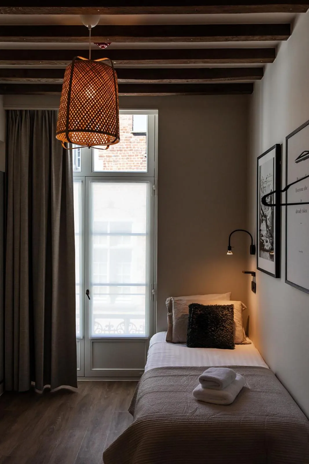 Bedroom, Bed in Hotel Rose Red