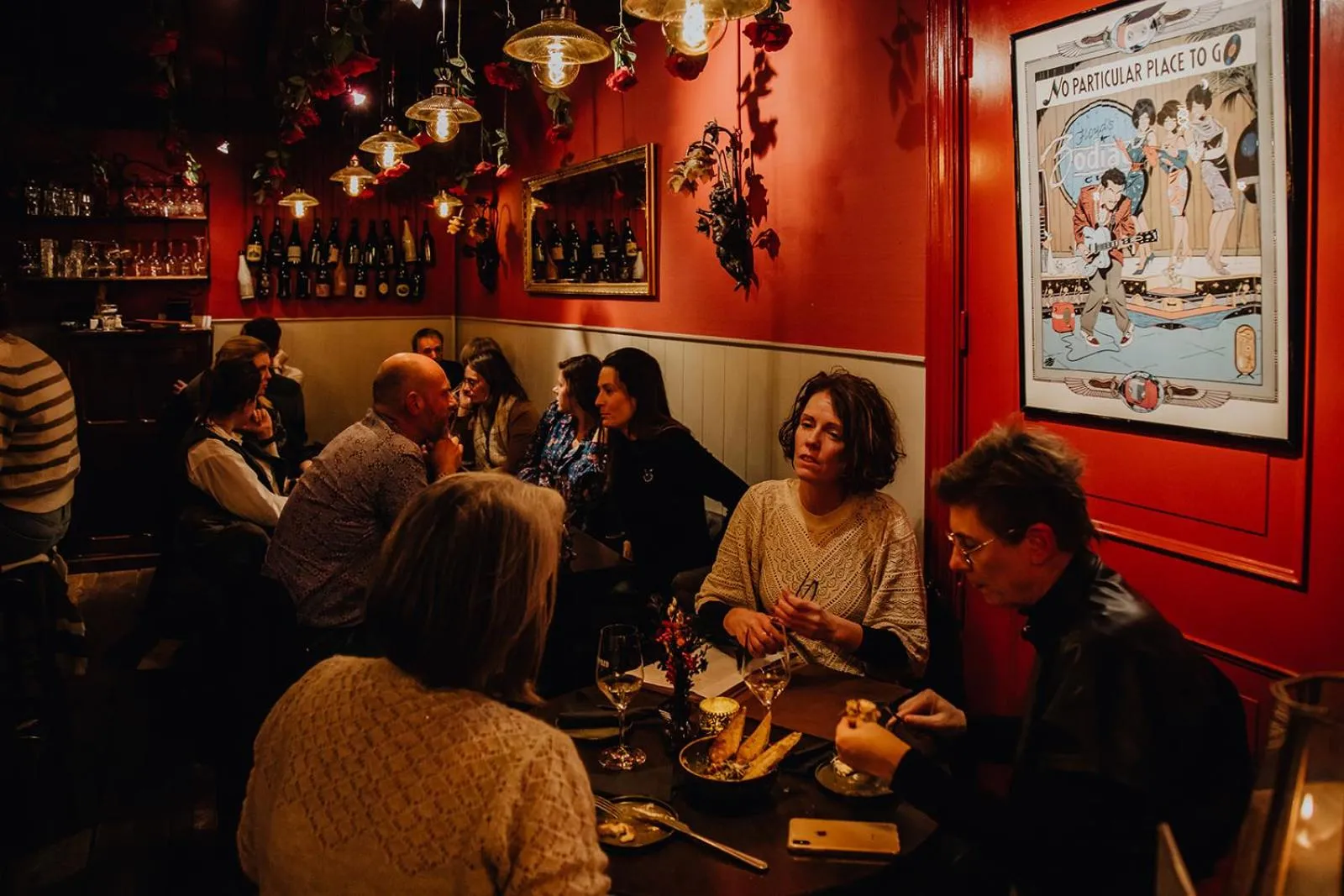 Food and drinks in Hotel Rose Red