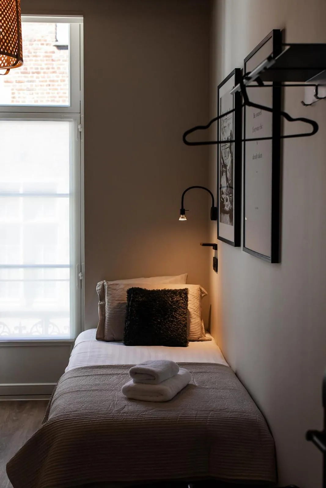 Bedroom, Bed in Hotel Rose Red