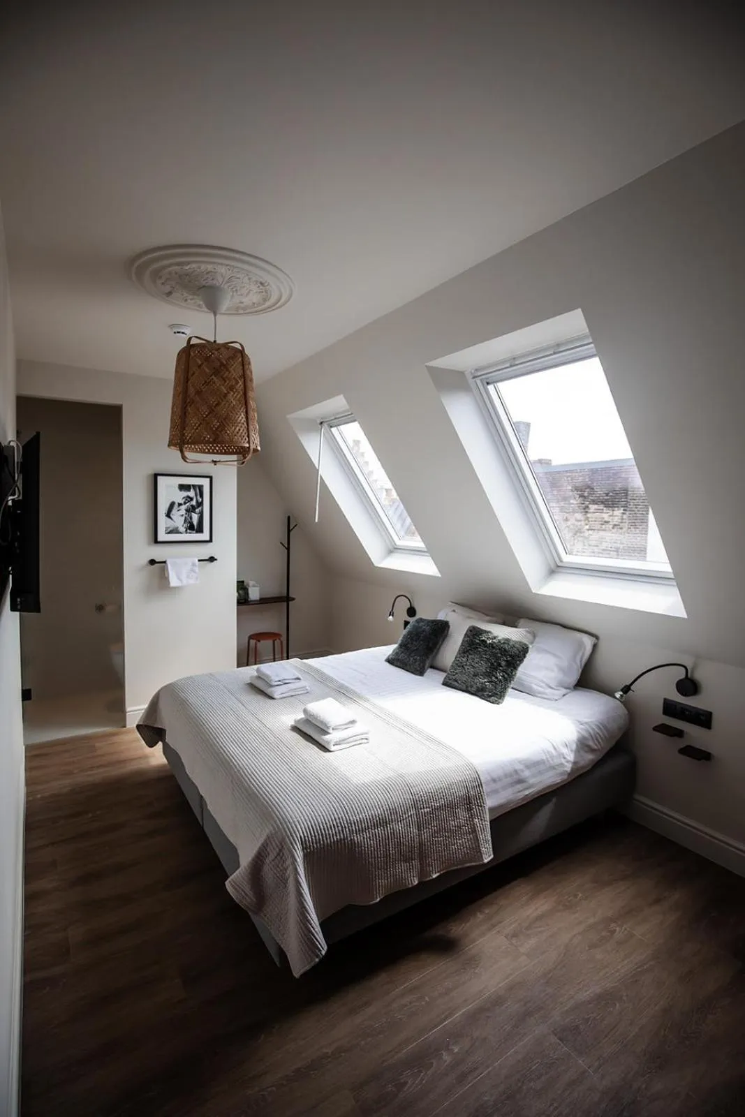 Bedroom, Bed in Hotel Rose Red