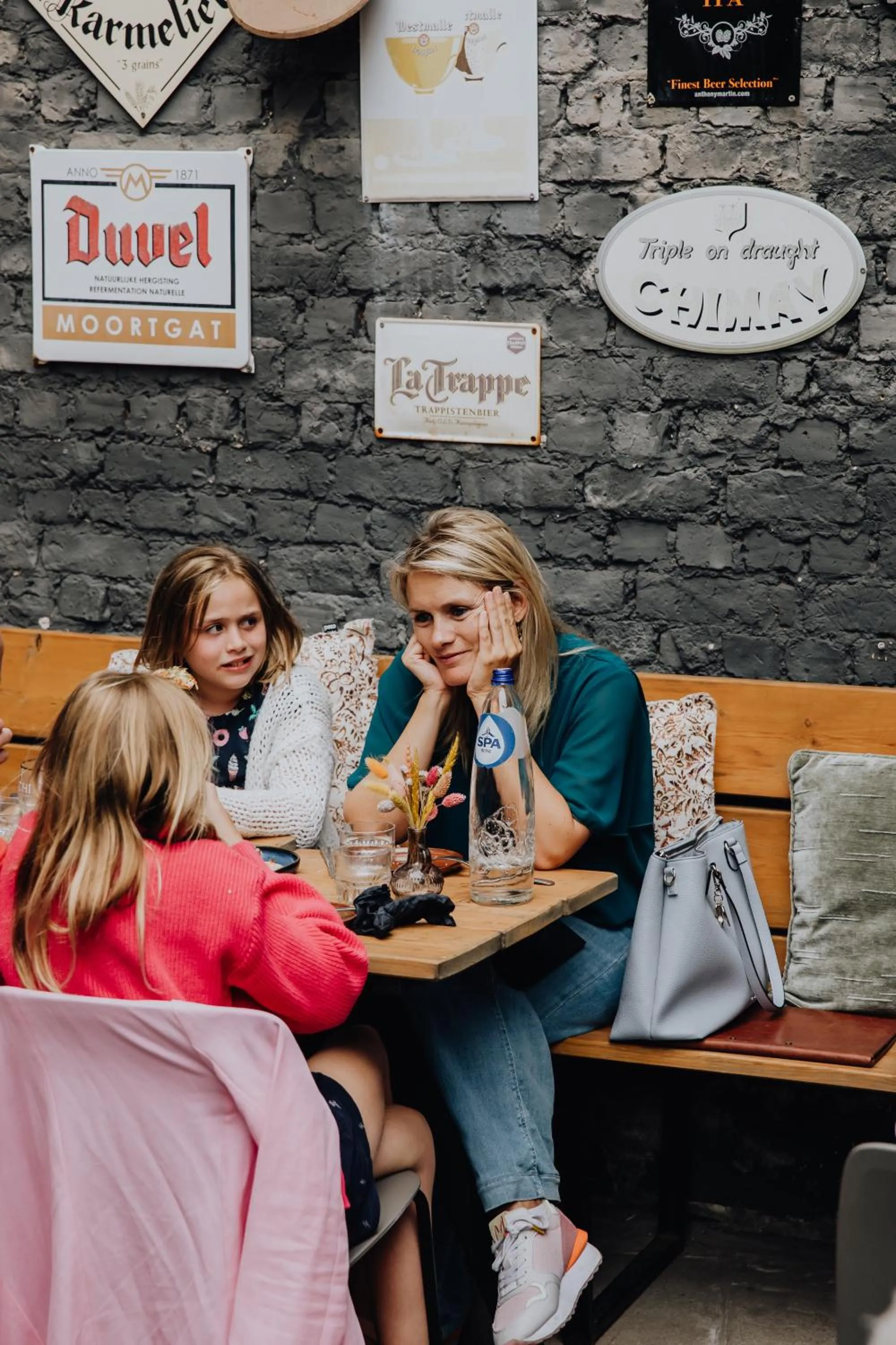 People in Hotel Rose Red