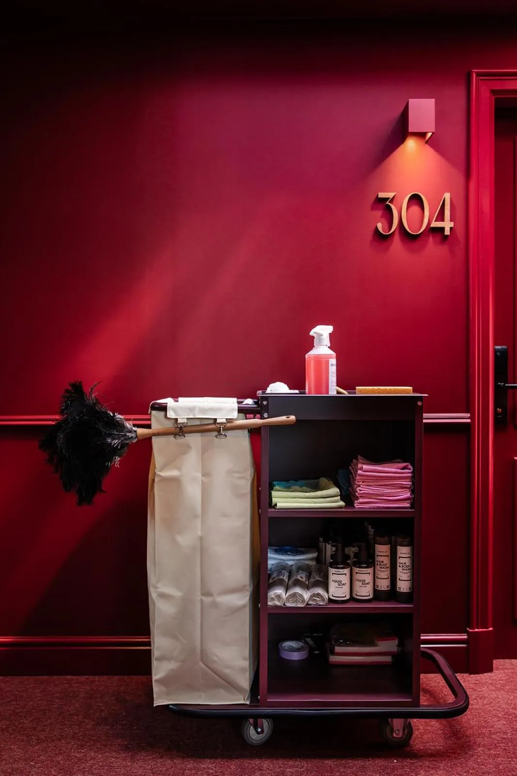 Other in Hotel Rose Red