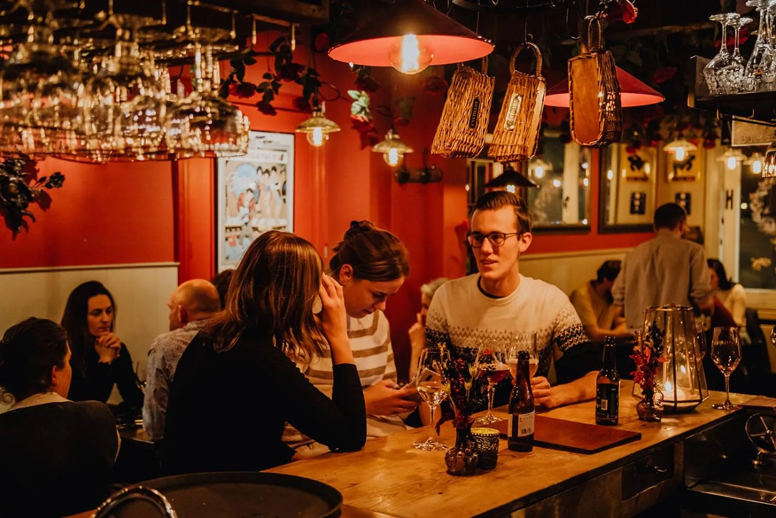 Food and drinks in Hotel Rose Red