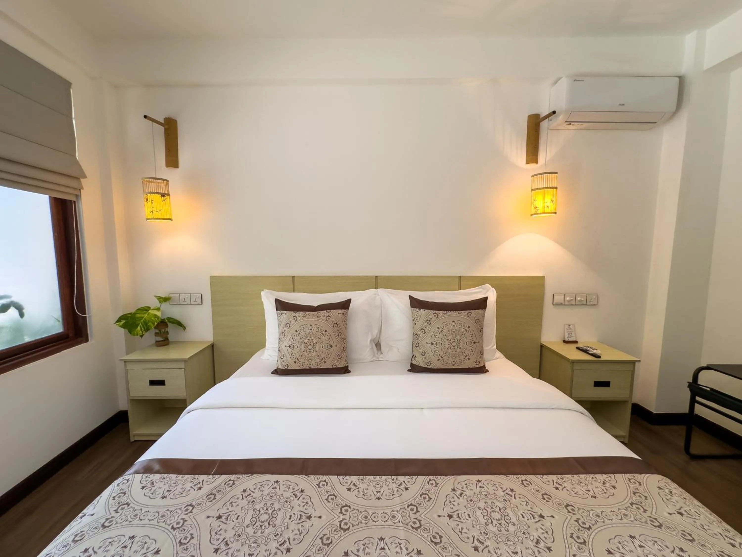 Bedroom, Bed in Ithaa Inn Kamadhoo