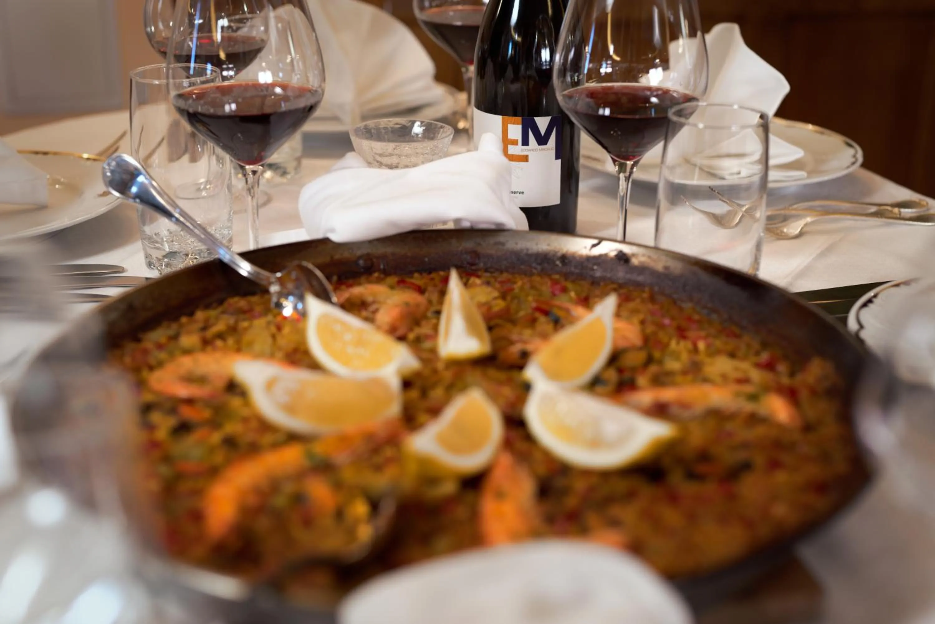 Restaurant/places to eat in Hotel Soli Invicto