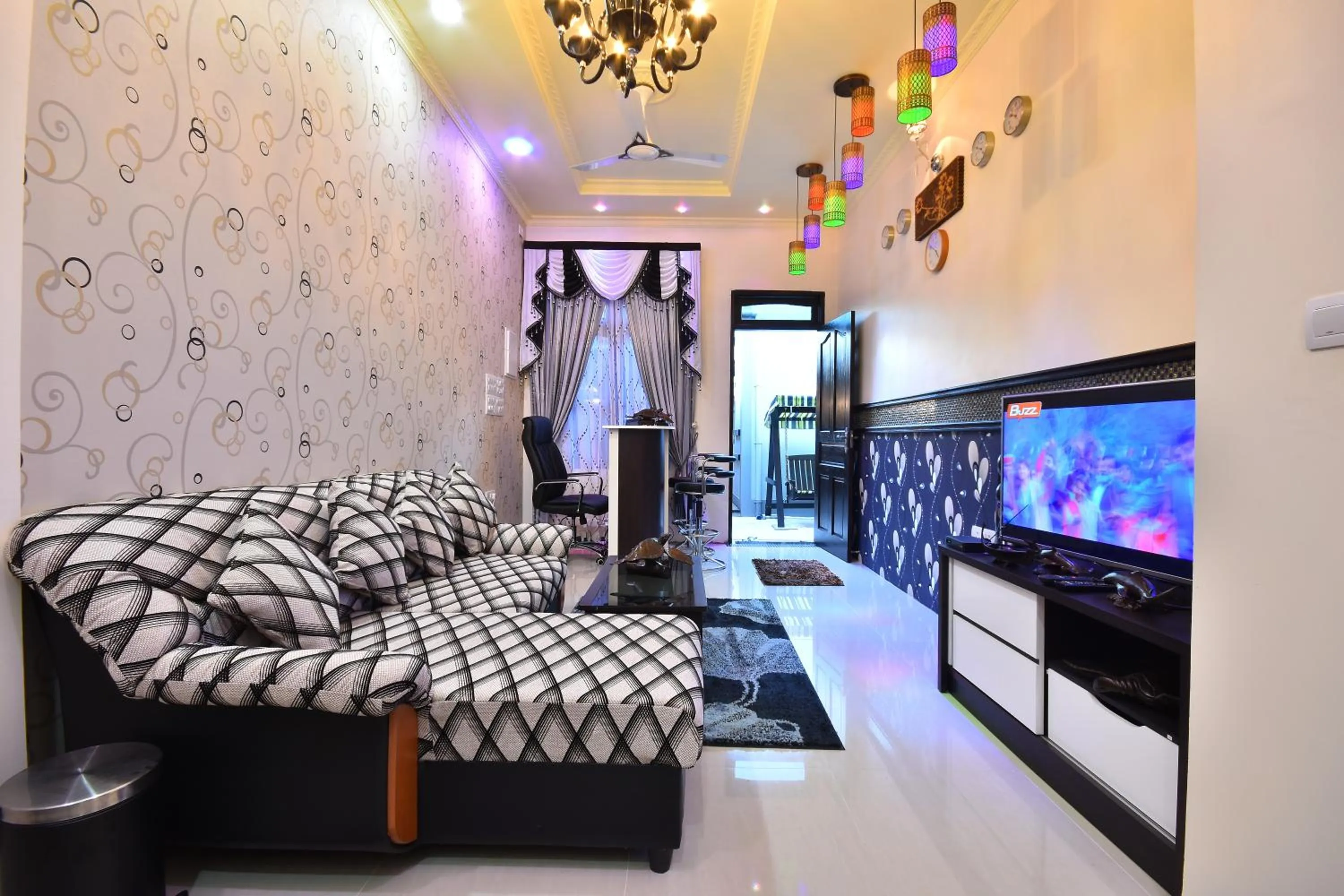 Communal lounge/ TV room in Holiday Haven Ukulhas