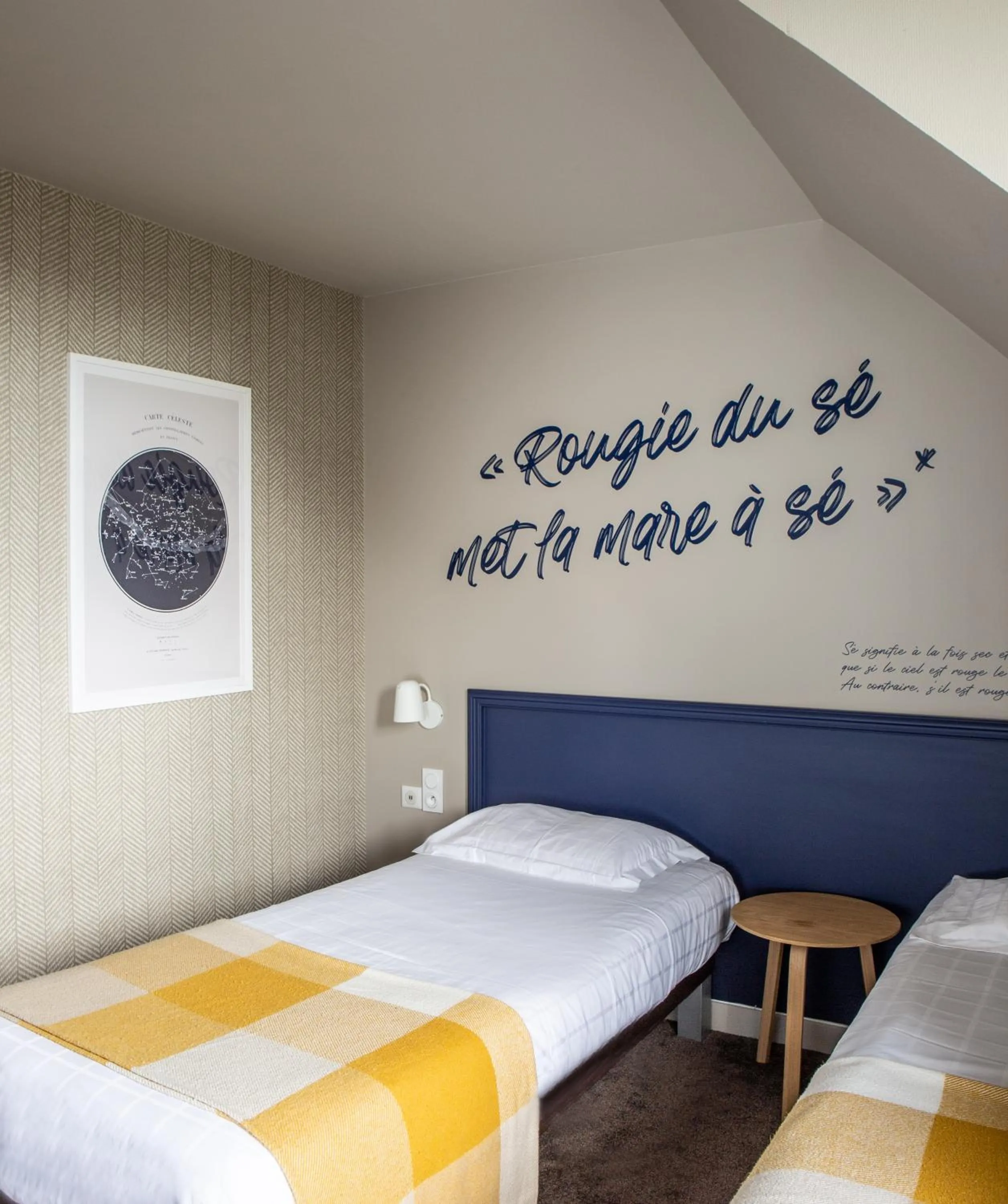 Bedroom, Bed in Hôtel Antares & Spa