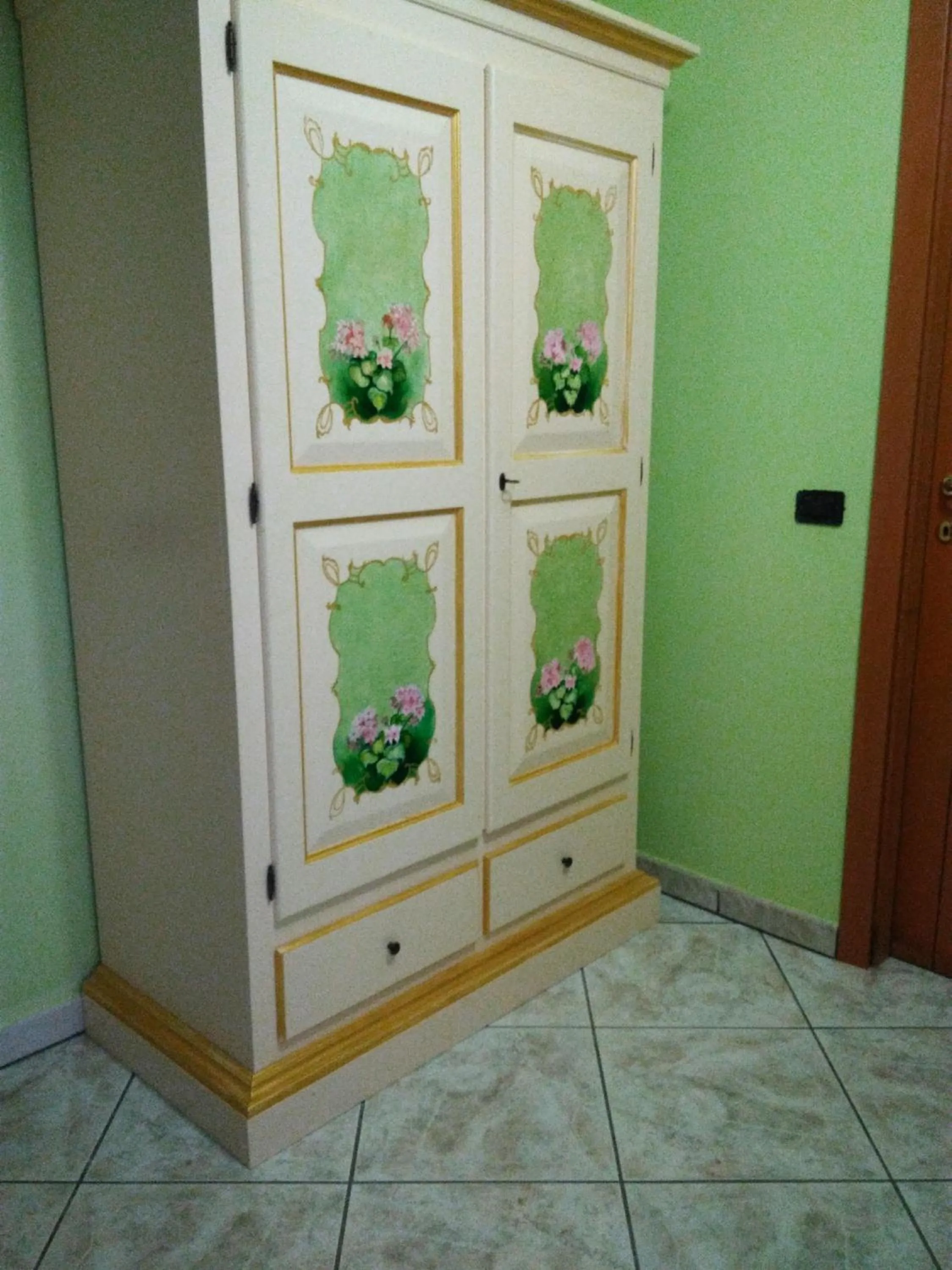 wardrobe in B&B Villa Ciccone