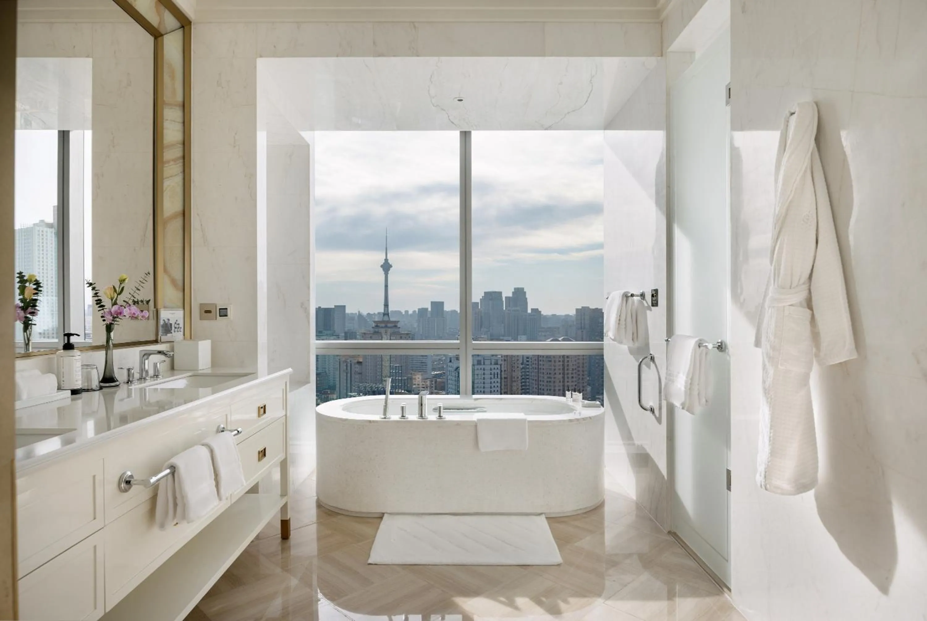 Bathroom in Four Seasons Hotel Tianjin