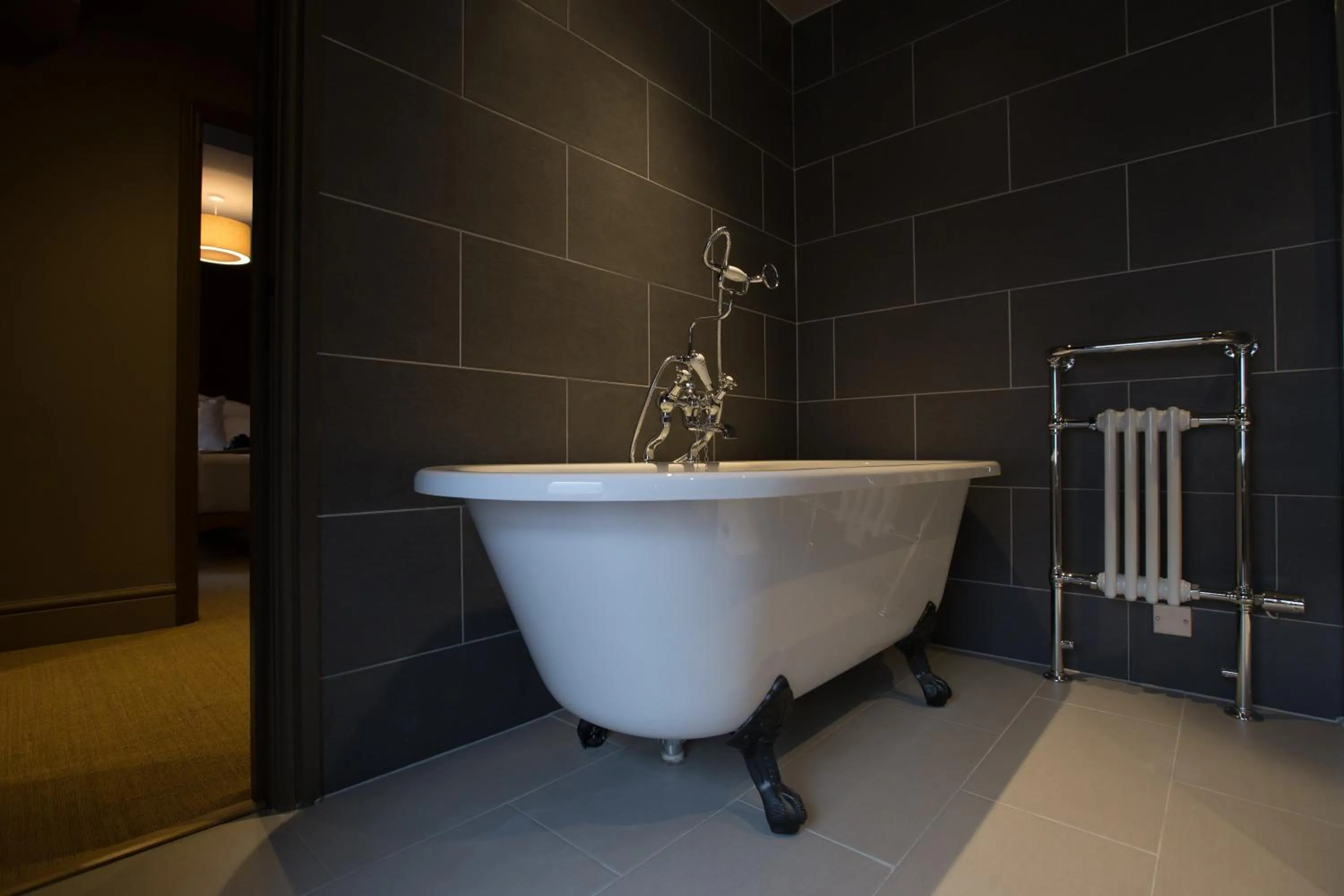 The Lion Hotel - Pub & Restaurant