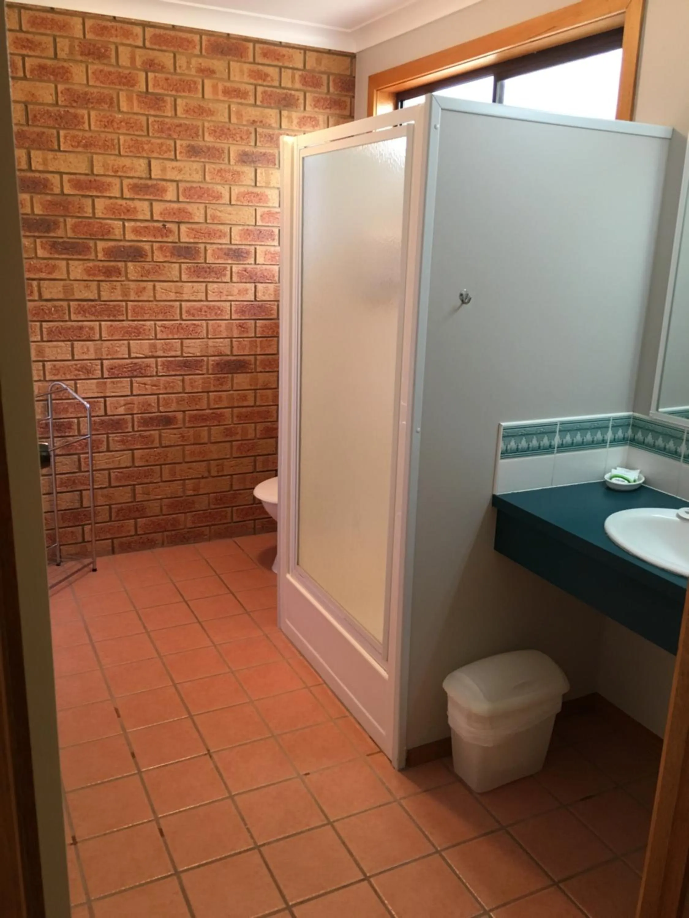 Shower in Avoca Motel