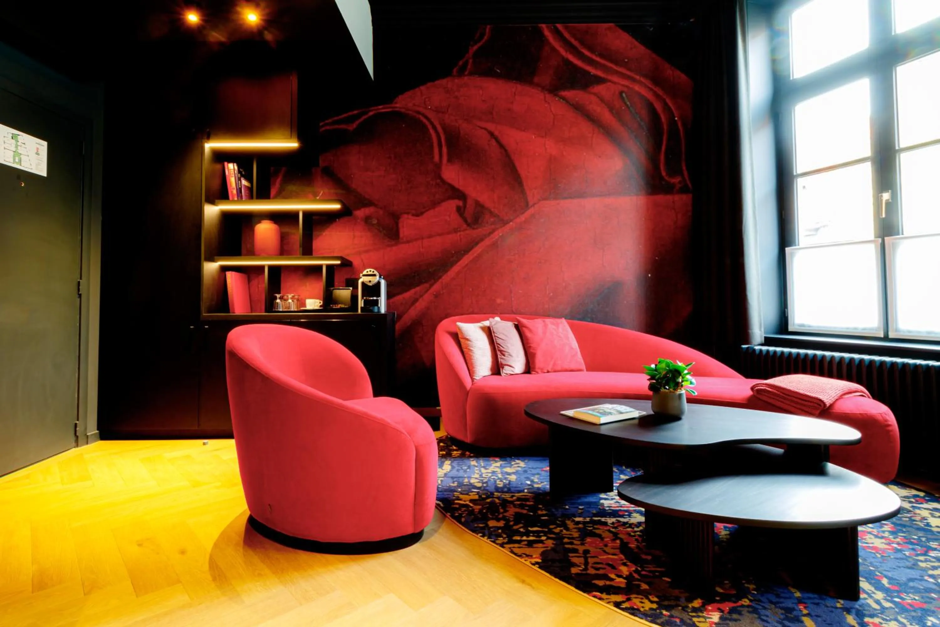 Seating area in Hotel Montanus