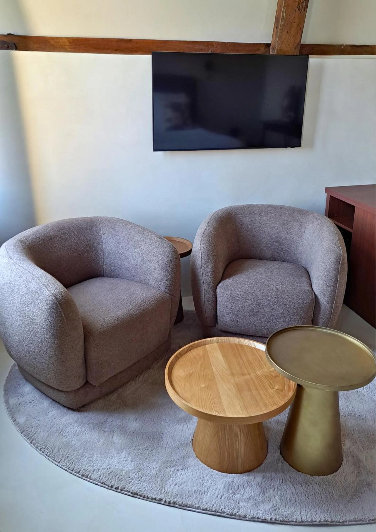 Seating area in Hotel Montanus