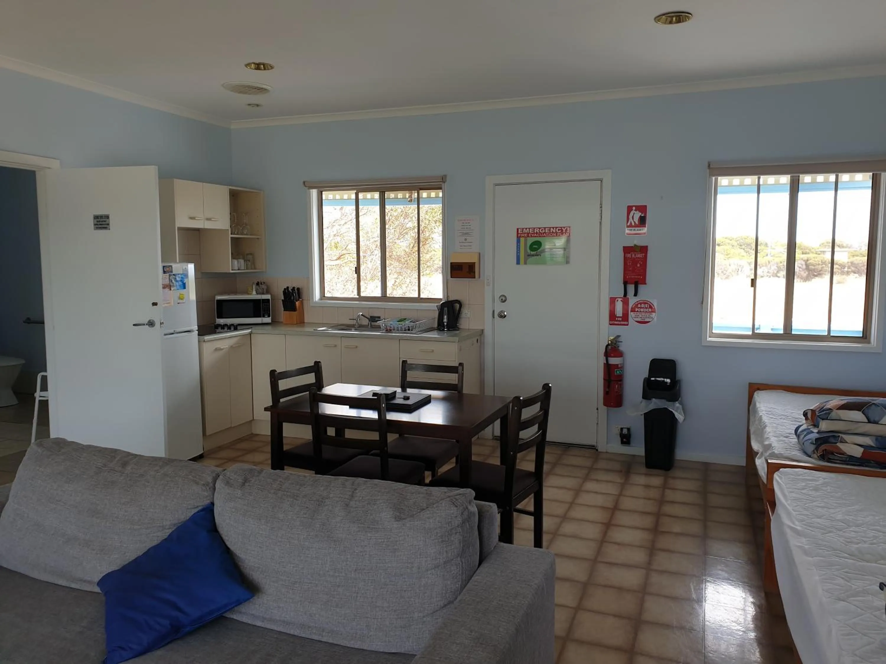 Kitchen or kitchenette in Marion Bay Holiday Villas