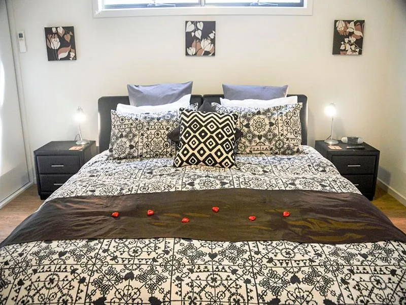 Bed in Seagrass Villas Normanville