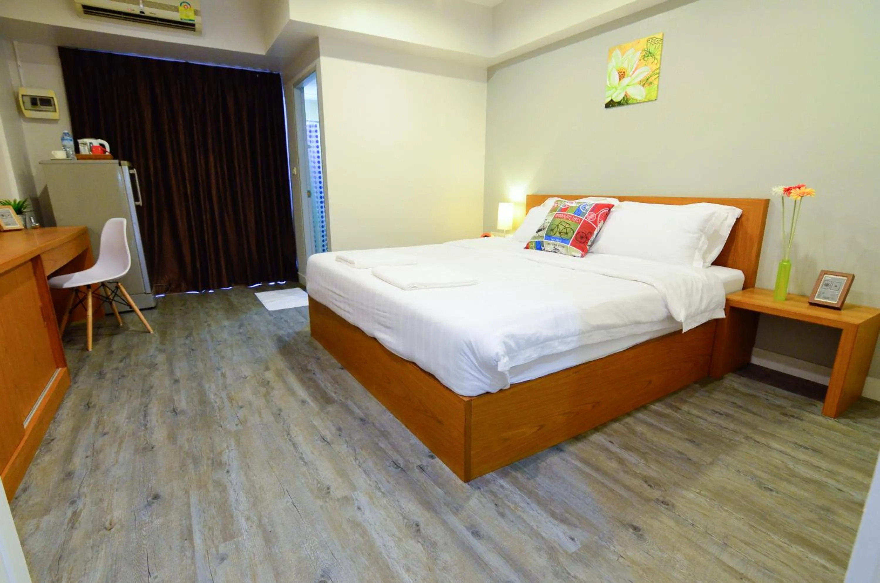 Bedroom in BJ Boutique