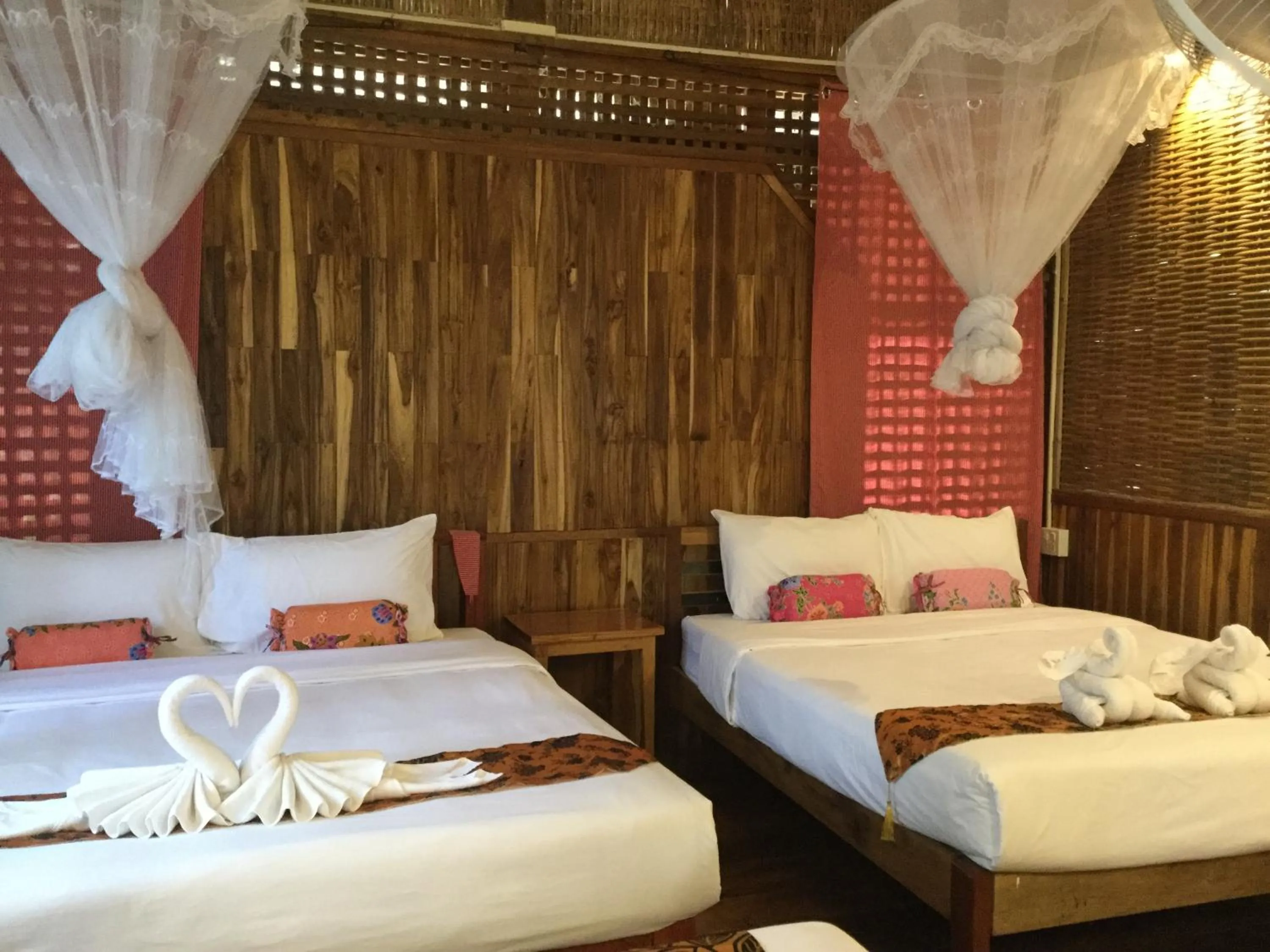 Bedroom, Bed in Phoxay Ngam Resort