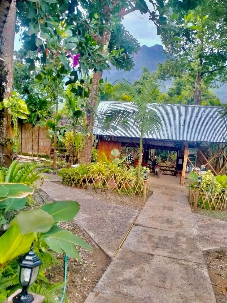 Phoxay Ngam Resort