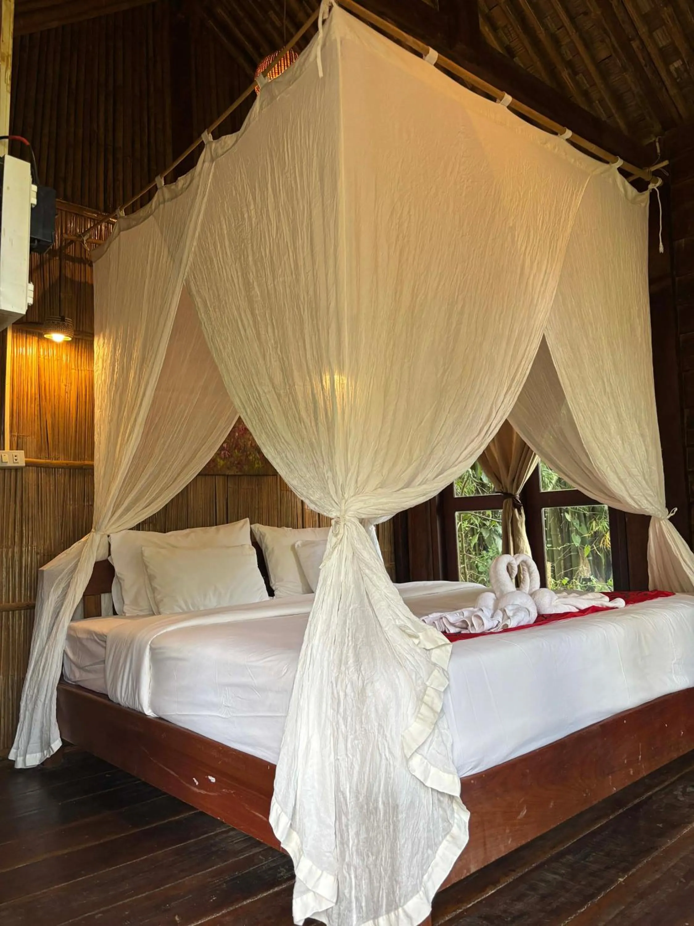 Bed in Phoxay Ngam Resort