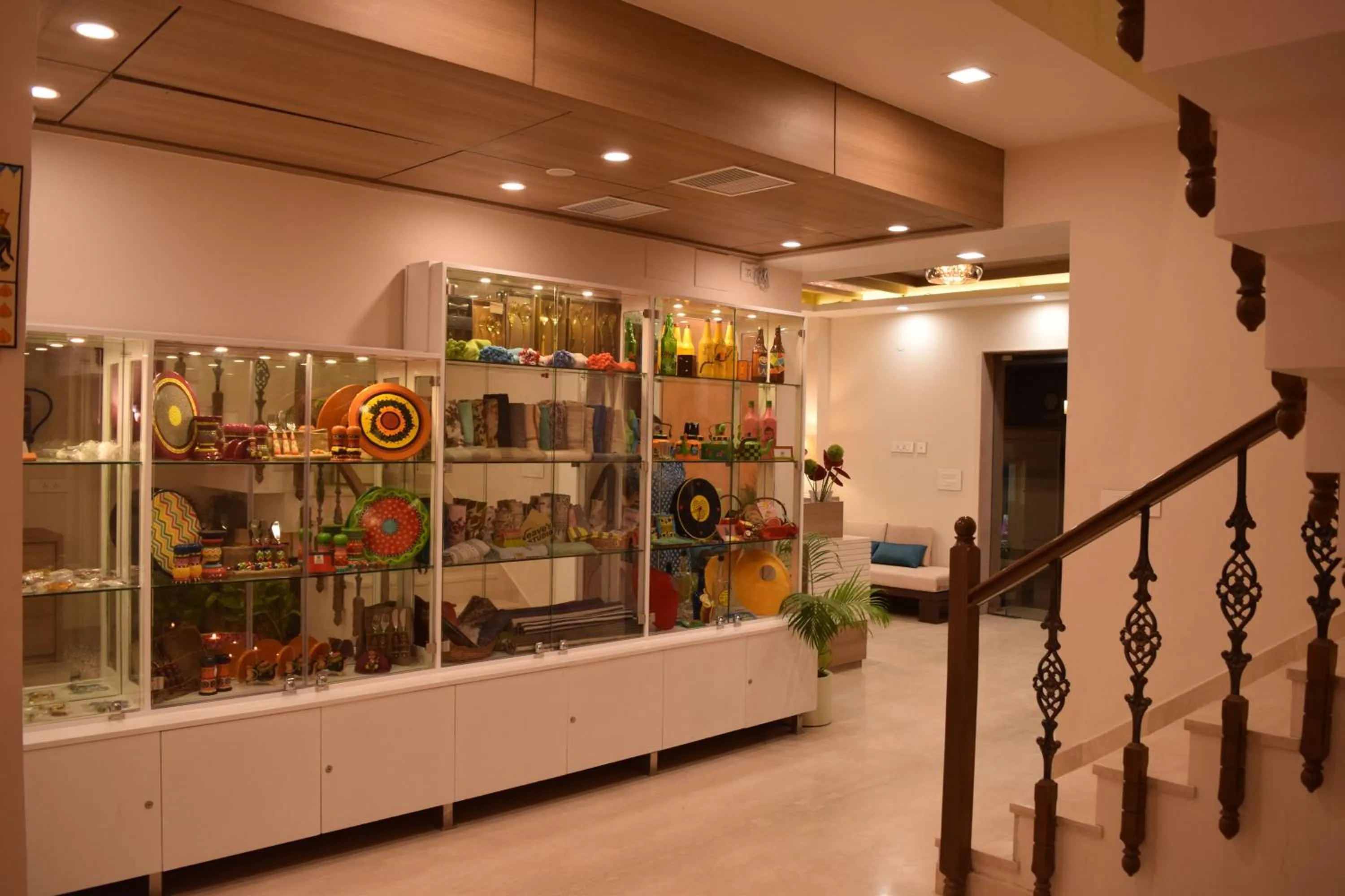 Shopping Area in De Bougain Villa