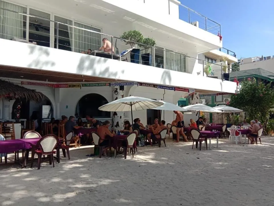 Sundown Resort & Austrian Pension House