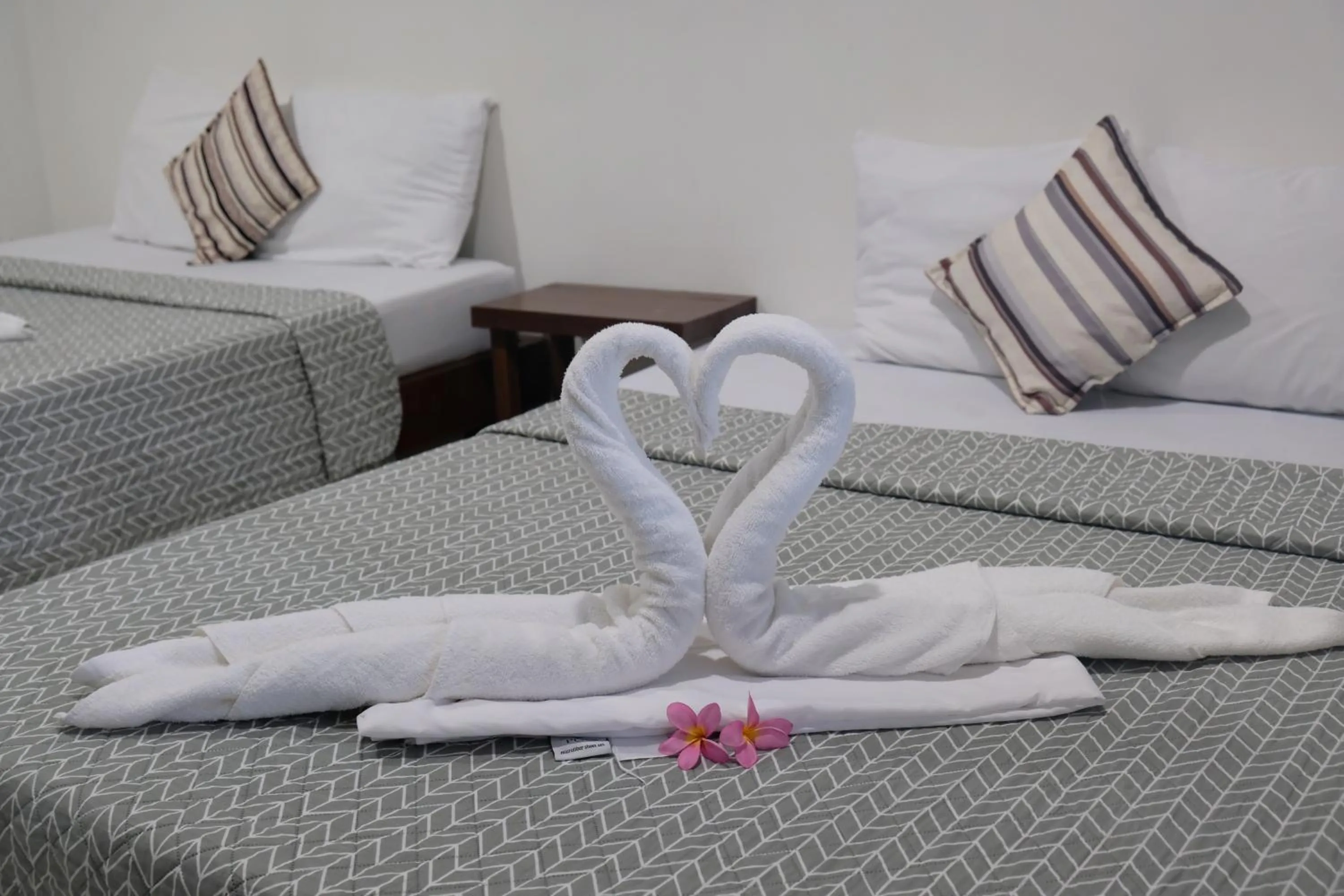 Bedroom, Bed in Sundown Resort & Austrian Pension House