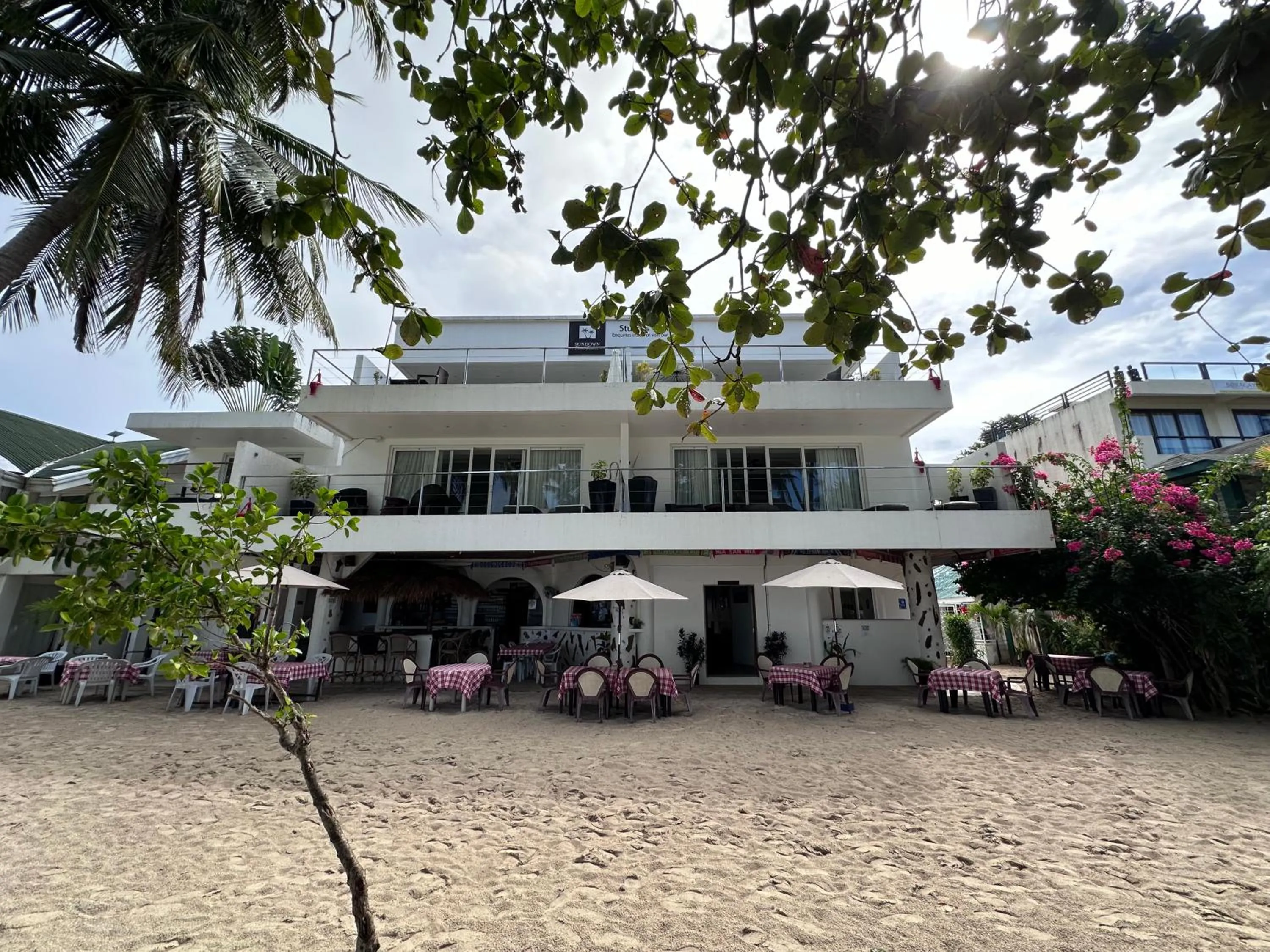 Sundown Resort & Austrian Pension House