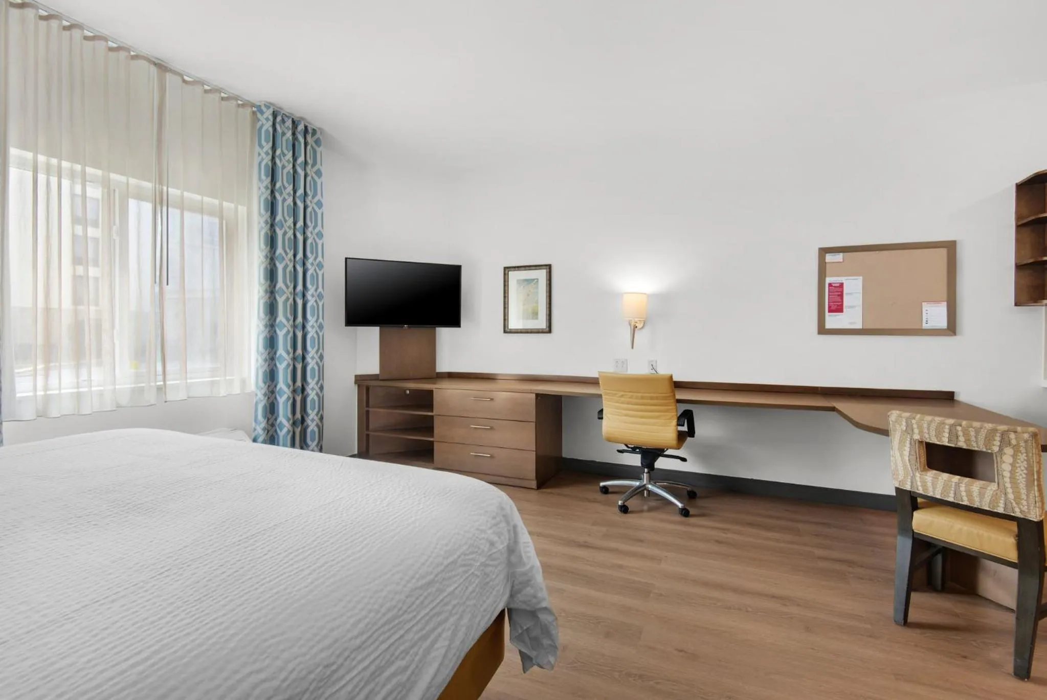 Photo of the whole room, Bed in Candlewood Suites - Pensacola - University Area by IHG