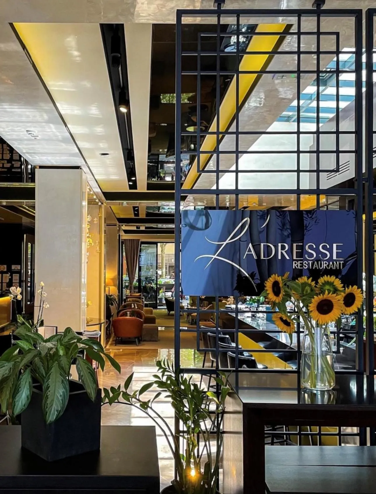 SAINT TEN Boutique Hotel, Small Luxury Hotels