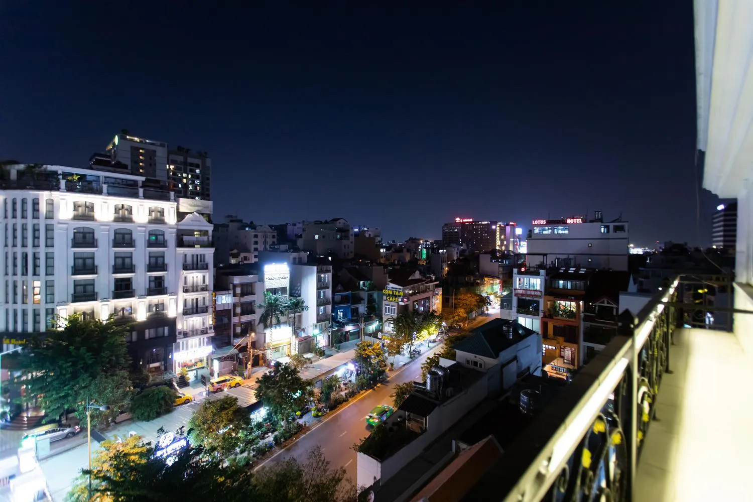 Night in Blue Diamond Airport Hotel