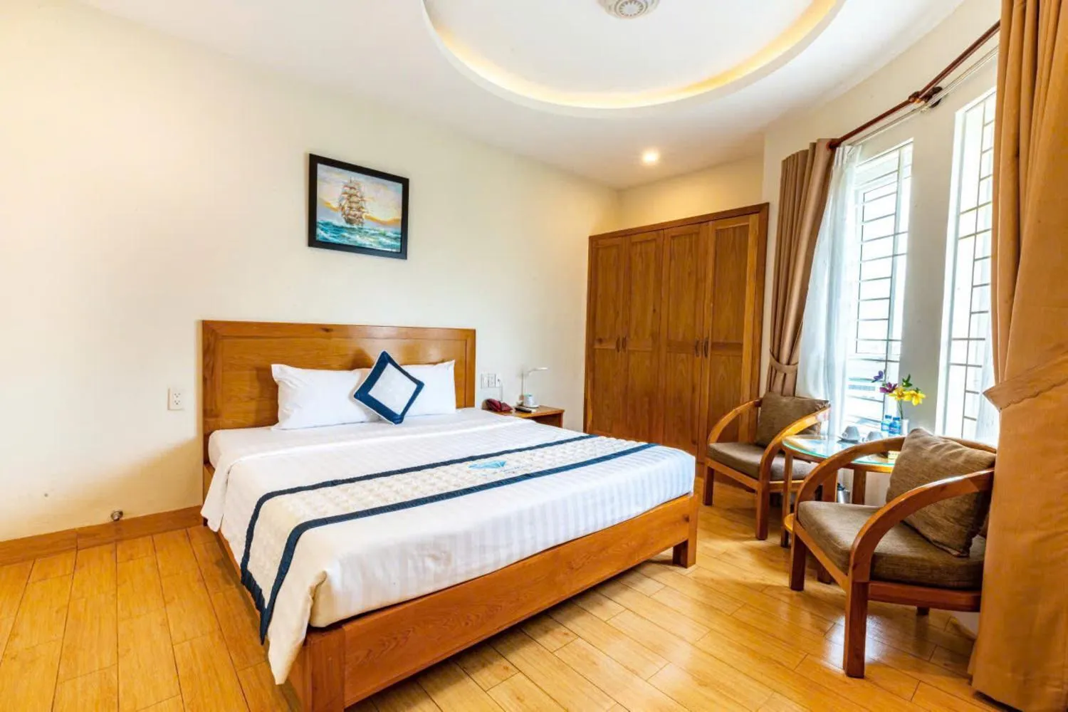 Bed in Blue Diamond Airport Hotel