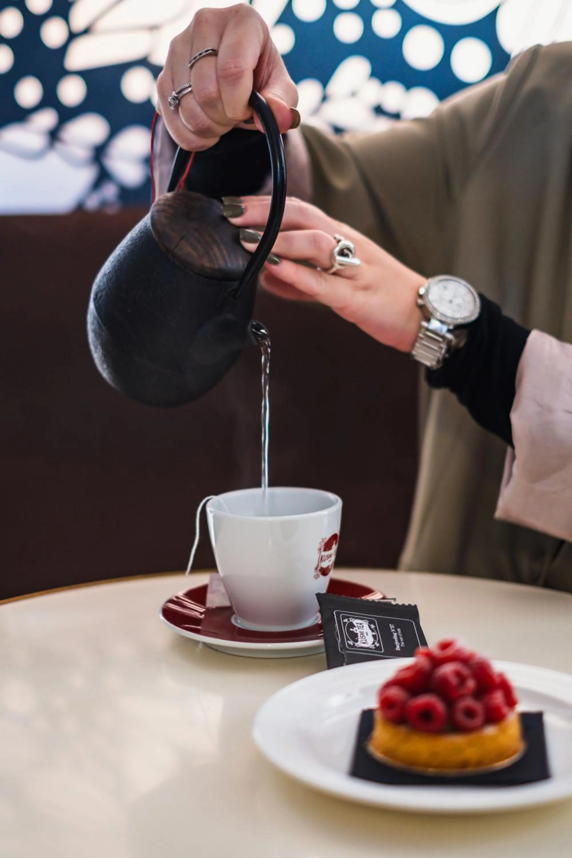 Lounge or bar in Hôtel le XIX