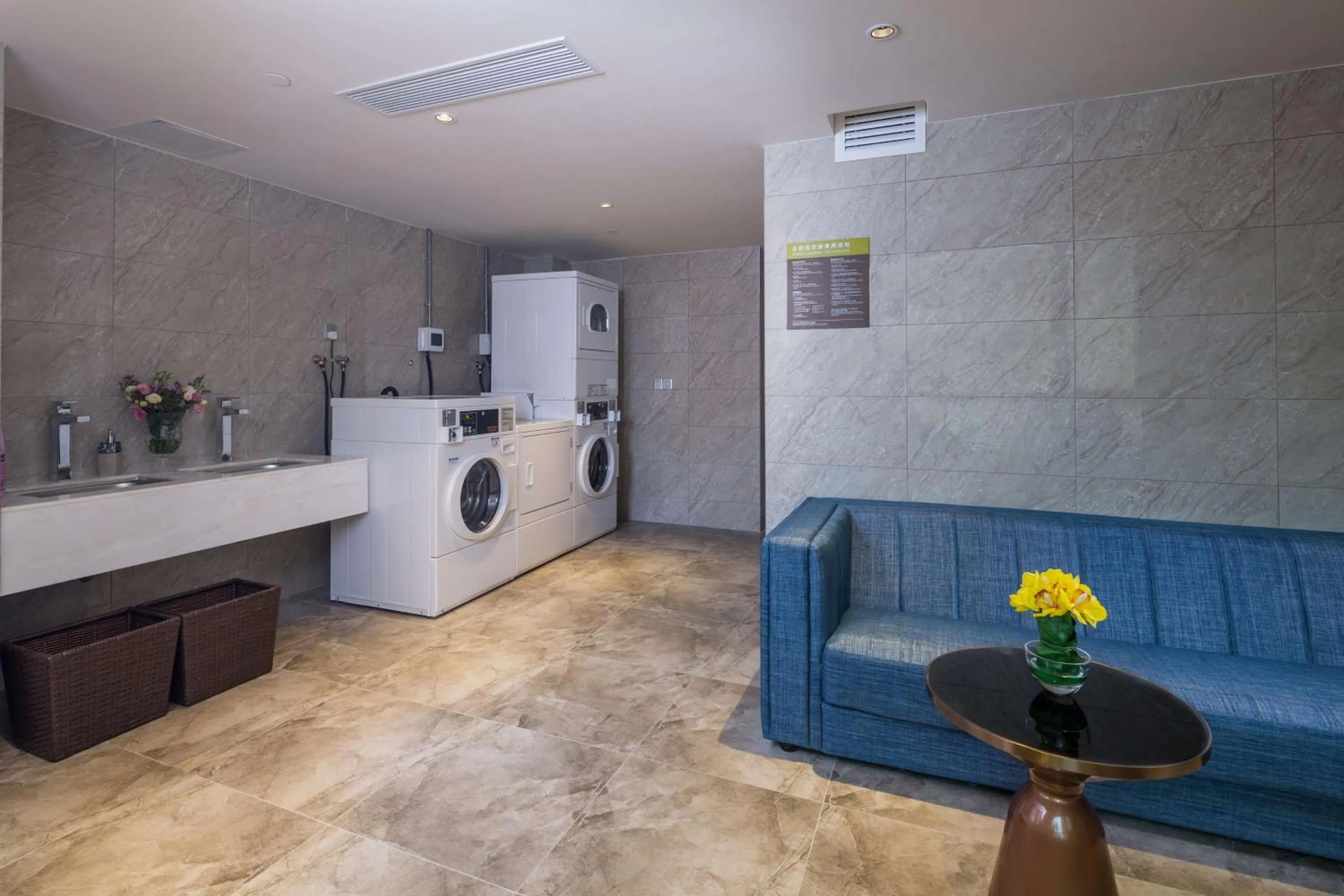 Photo of the whole room in Hilton Garden Inn Zhongshan Guzhen