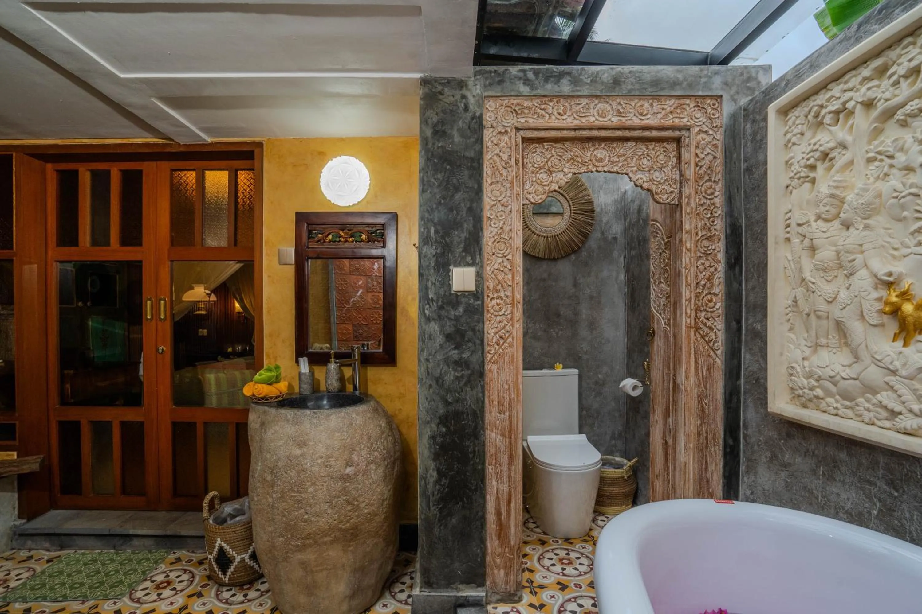 Shower in Imagine Bali