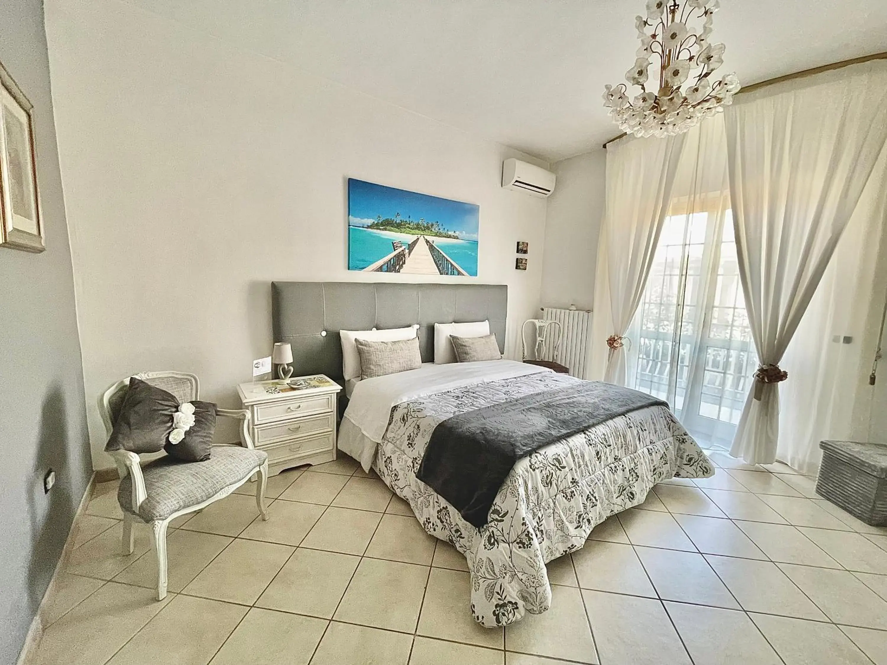 Superior Double or Twin Room in B&B Maison Blanche Superior Double or Twin Room in B&B Maison Blanche