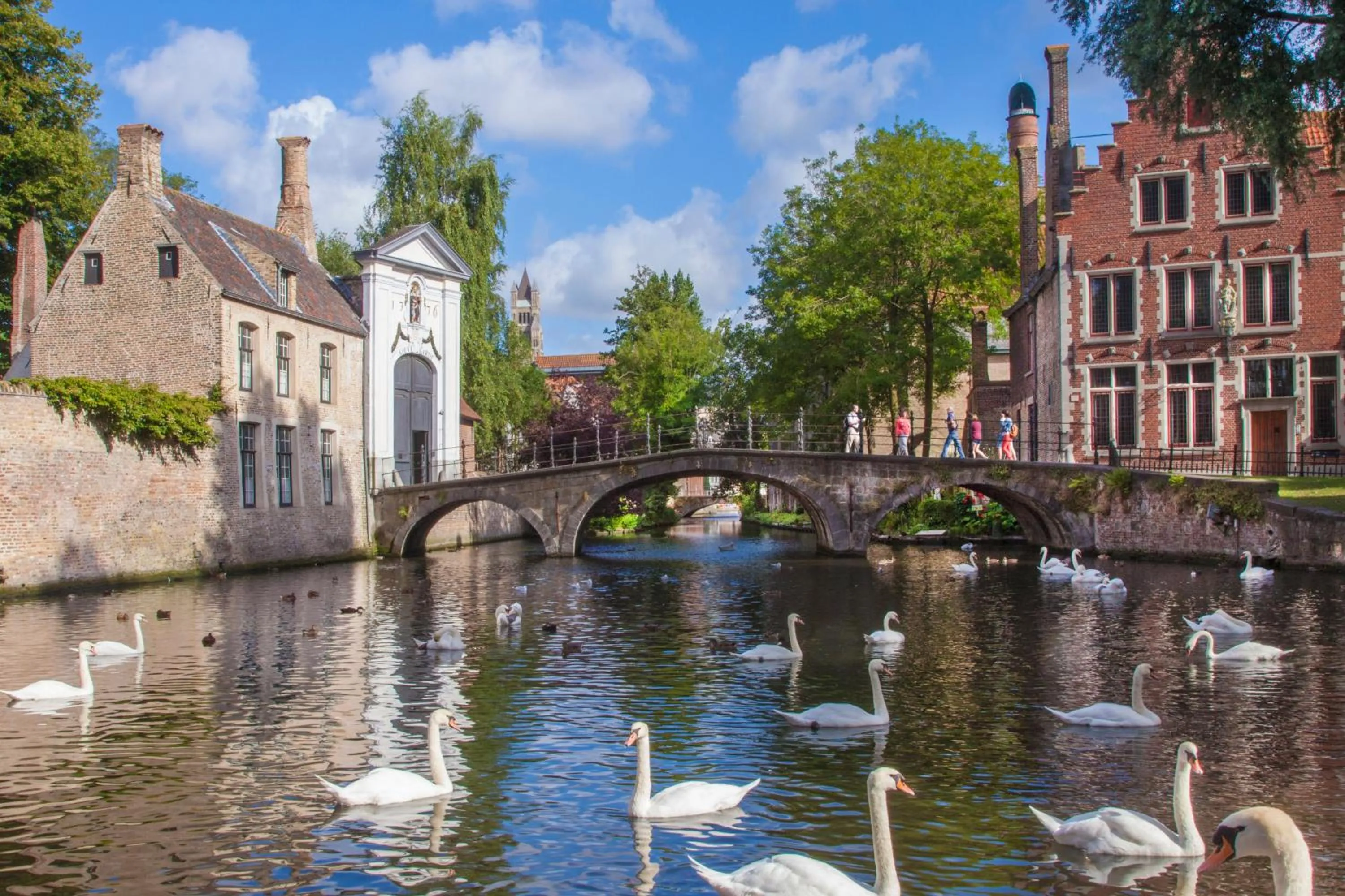 Nearby landmark in Hotel Aragon