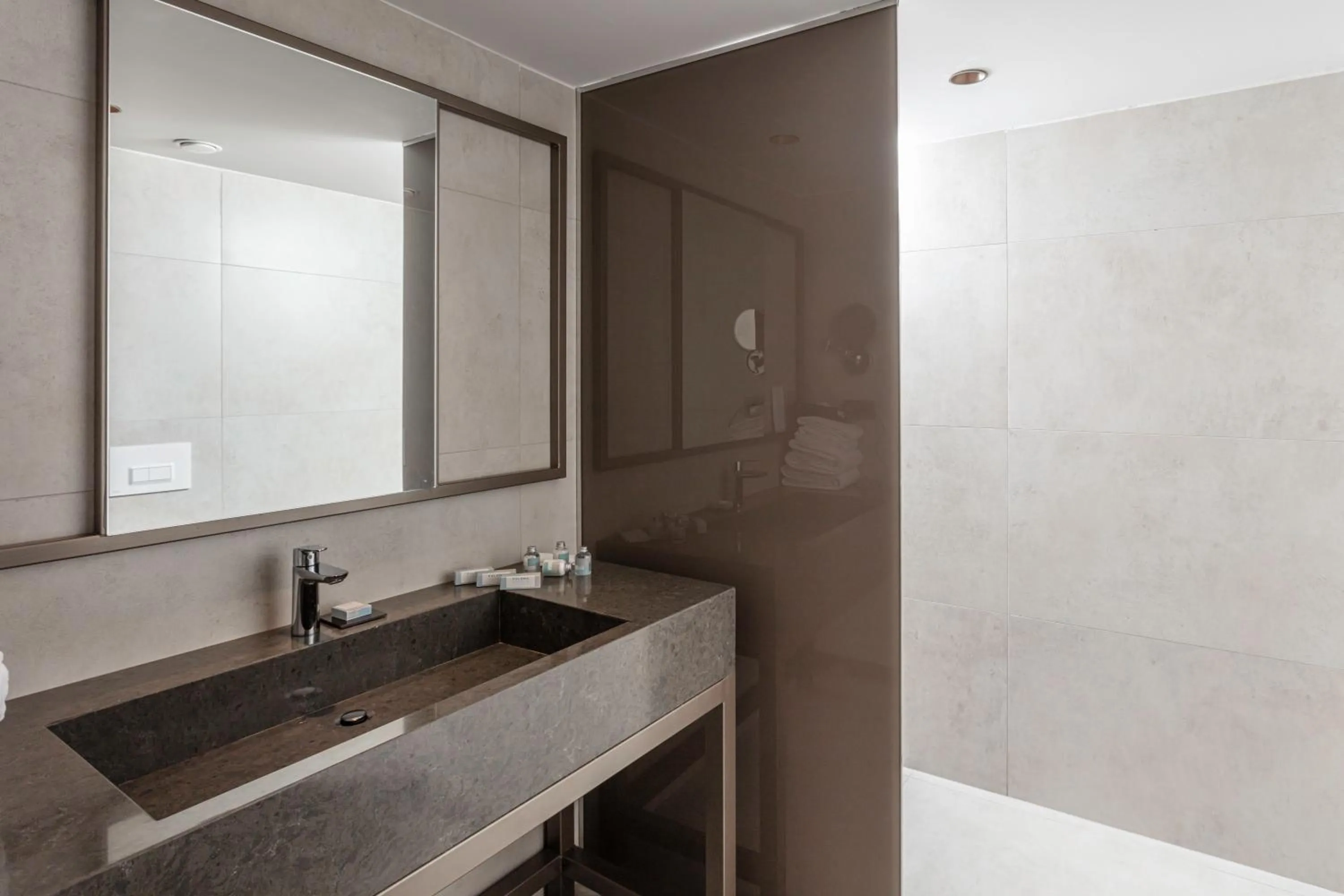 Toilet in Paloma Orenda