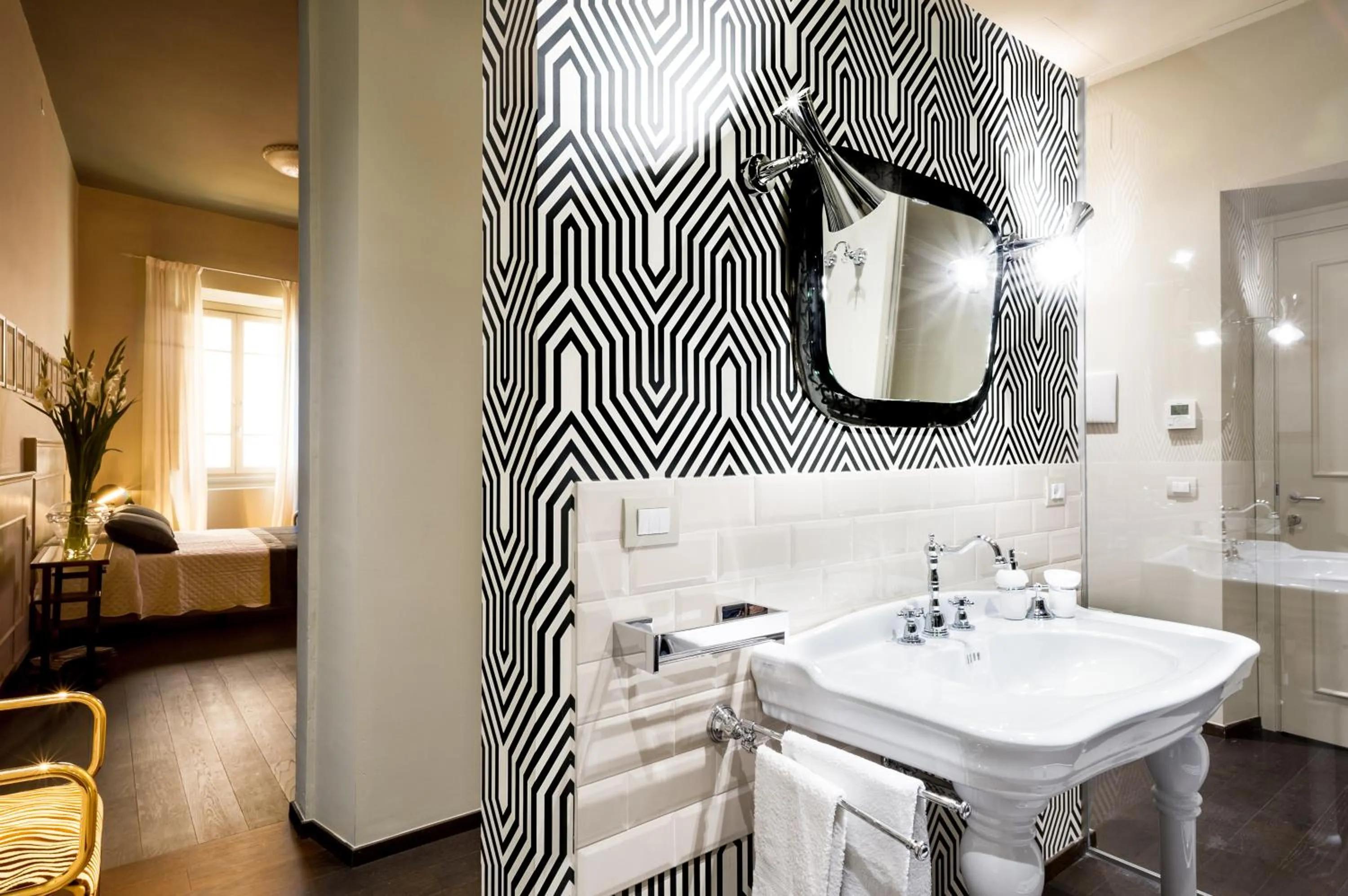 Bathroom in Arnobio Florence Suites